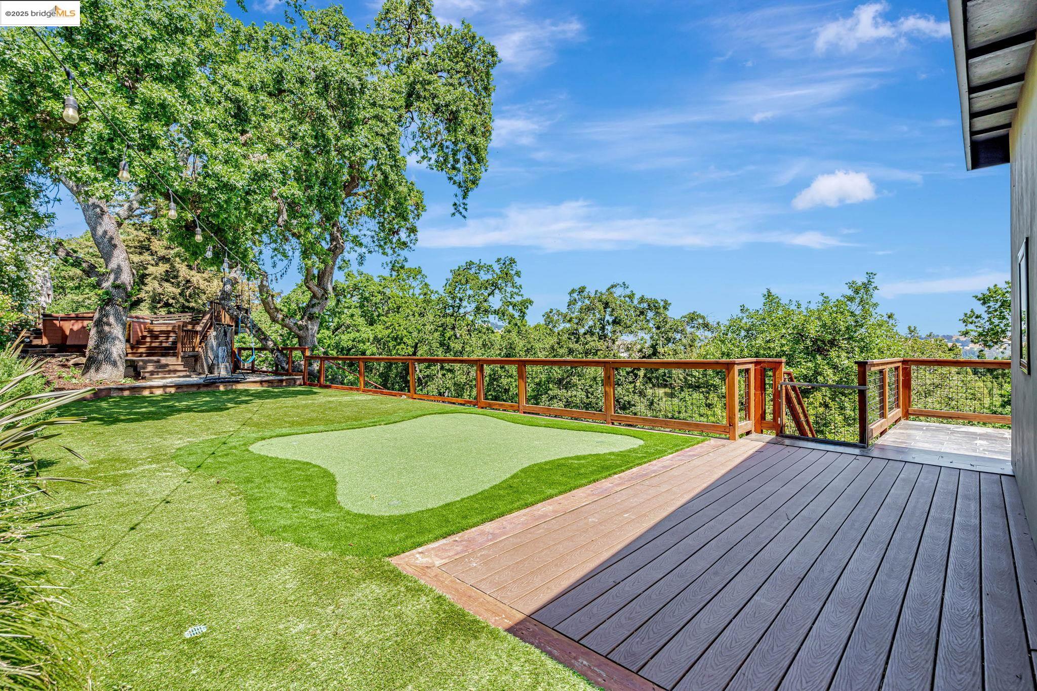 Detail Gallery Image 27 of 46 For 3336 Oak Ct, Lafayette,  CA 94549 - 4 Beds | 3 Baths