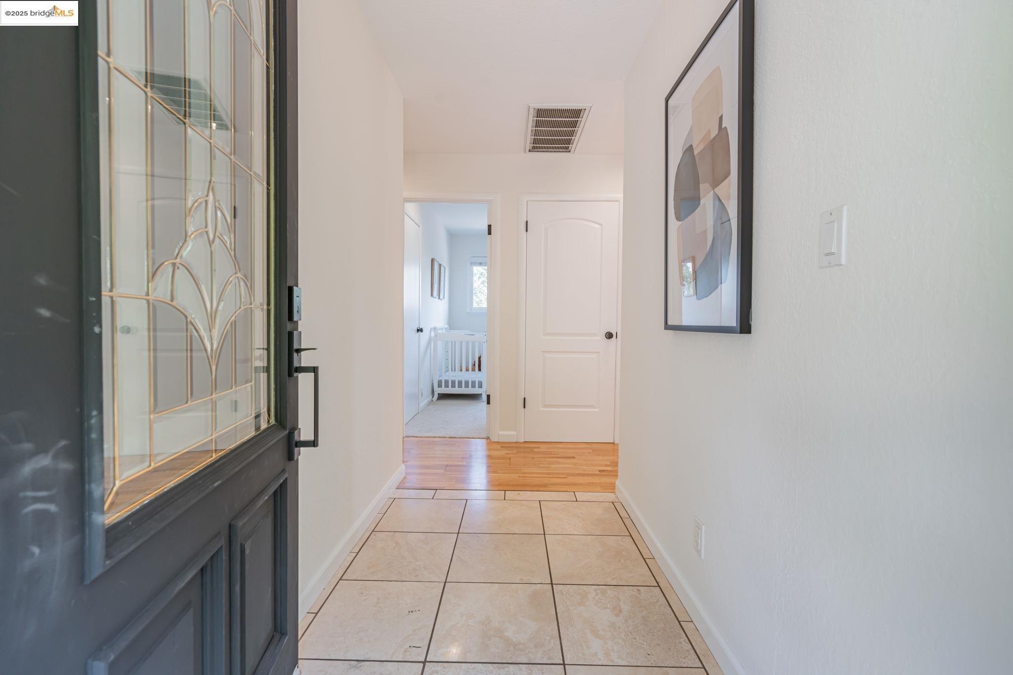 Detail Gallery Image 6 of 46 For 3336 Oak Ct, Lafayette,  CA 94549 - 4 Beds | 3 Baths