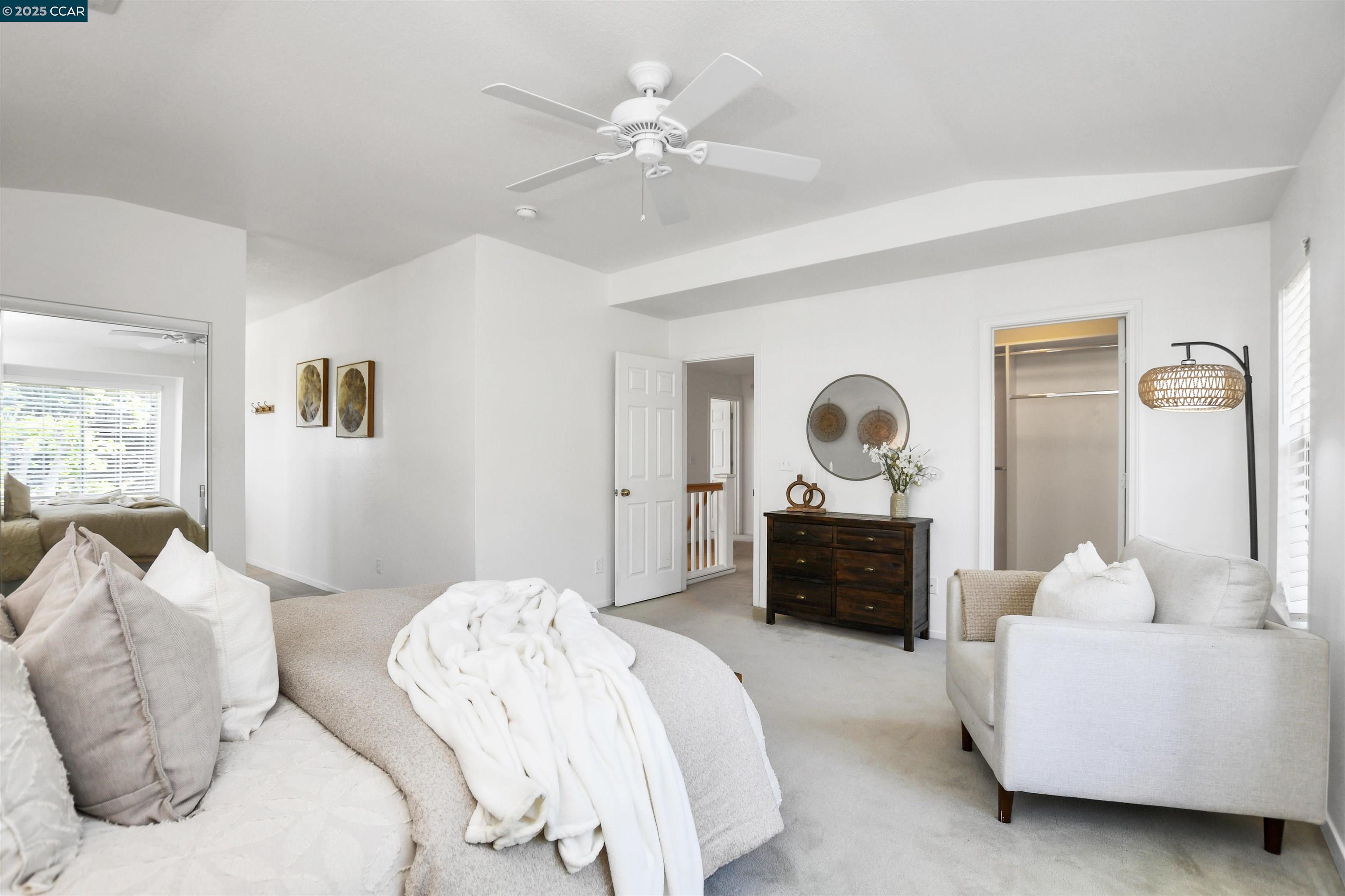 Detail Gallery Image 23 of 45 For 276 Oakwood Cir, Martinez,  CA 94553 - 6 Beds | 3 Baths