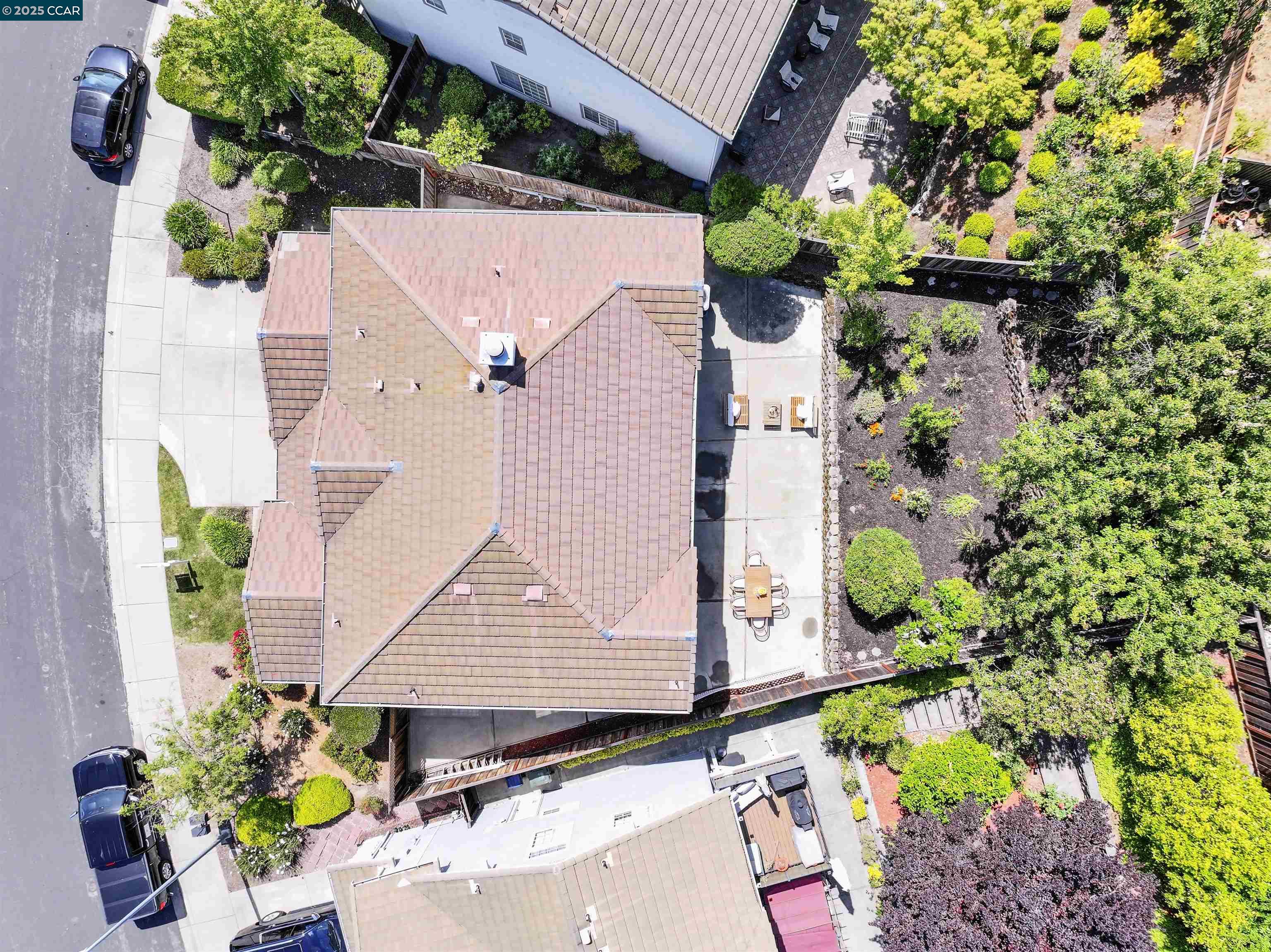 Detail Gallery Image 42 of 45 For 276 Oakwood Cir, Martinez,  CA 94553 - 6 Beds | 3 Baths