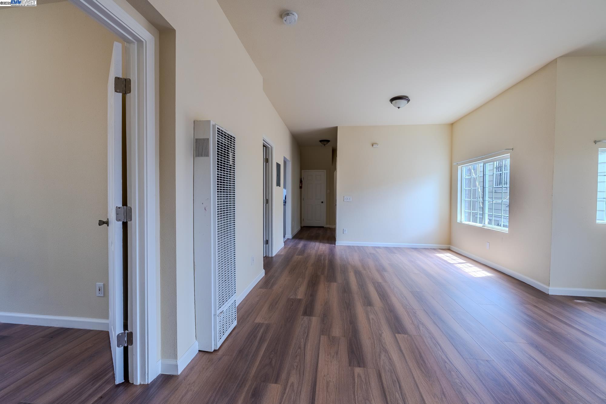 Detail Gallery Image 12 of 45 For 1437 25th Ave, Oakland,  CA 94601 - – Beds | – Baths