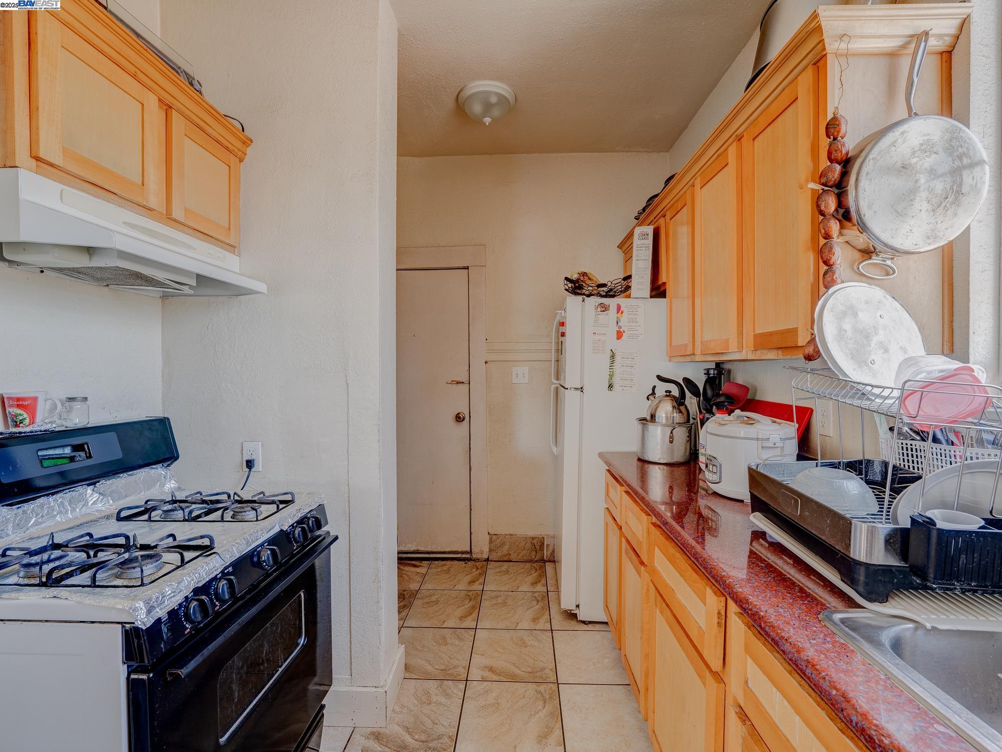 Detail Gallery Image 15 of 45 For 1437 25th Ave, Oakland,  CA 94601 - – Beds | – Baths