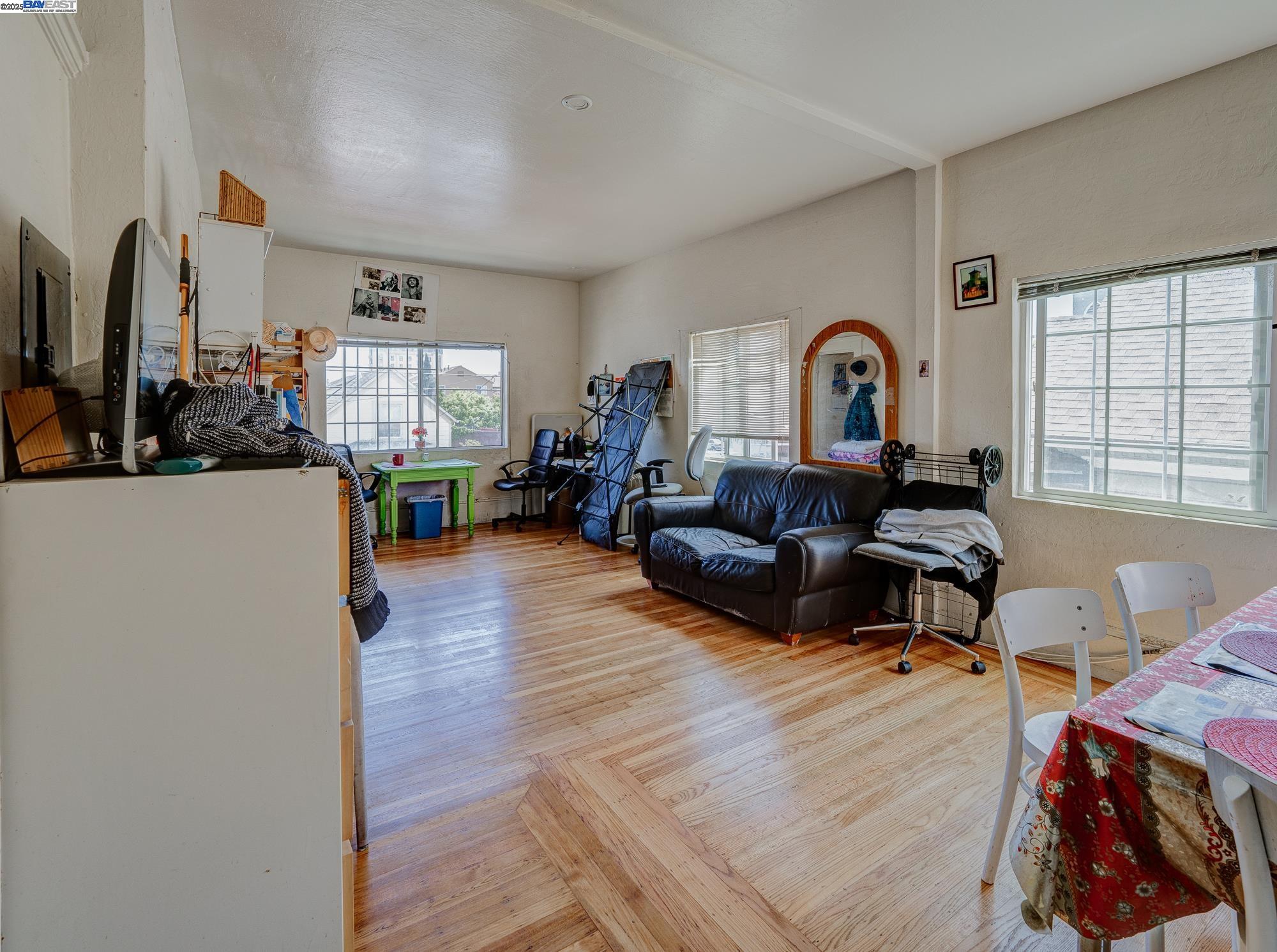 Detail Gallery Image 17 of 45 For 1437 25th Ave, Oakland,  CA 94601 - – Beds | – Baths