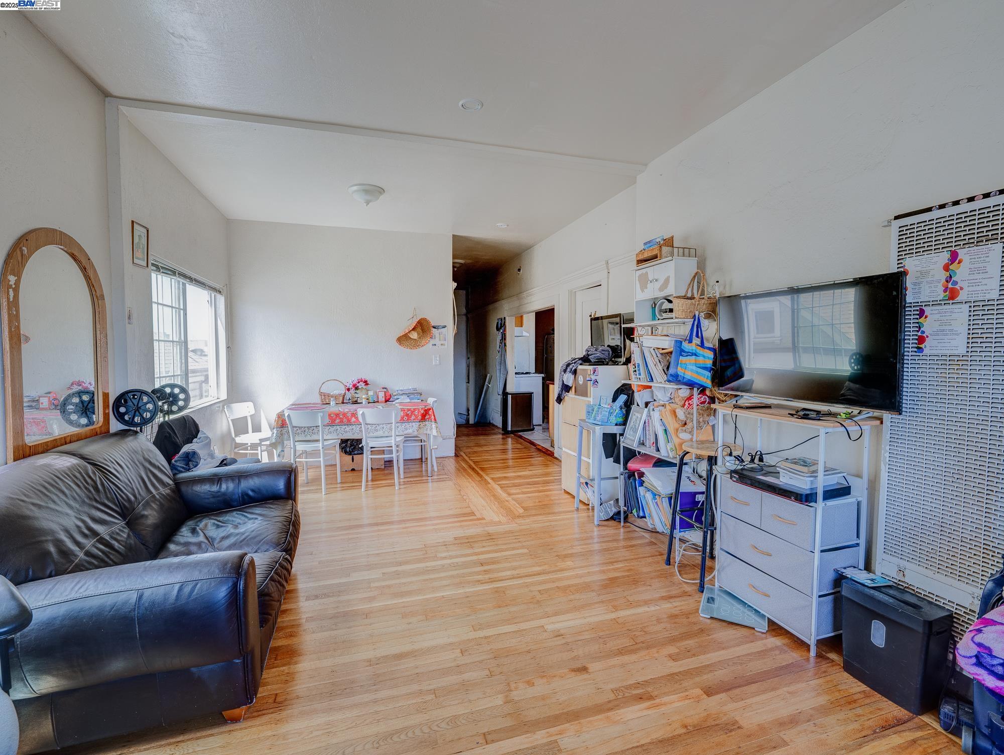 Detail Gallery Image 19 of 45 For 1437 25th Ave, Oakland,  CA 94601 - – Beds | – Baths