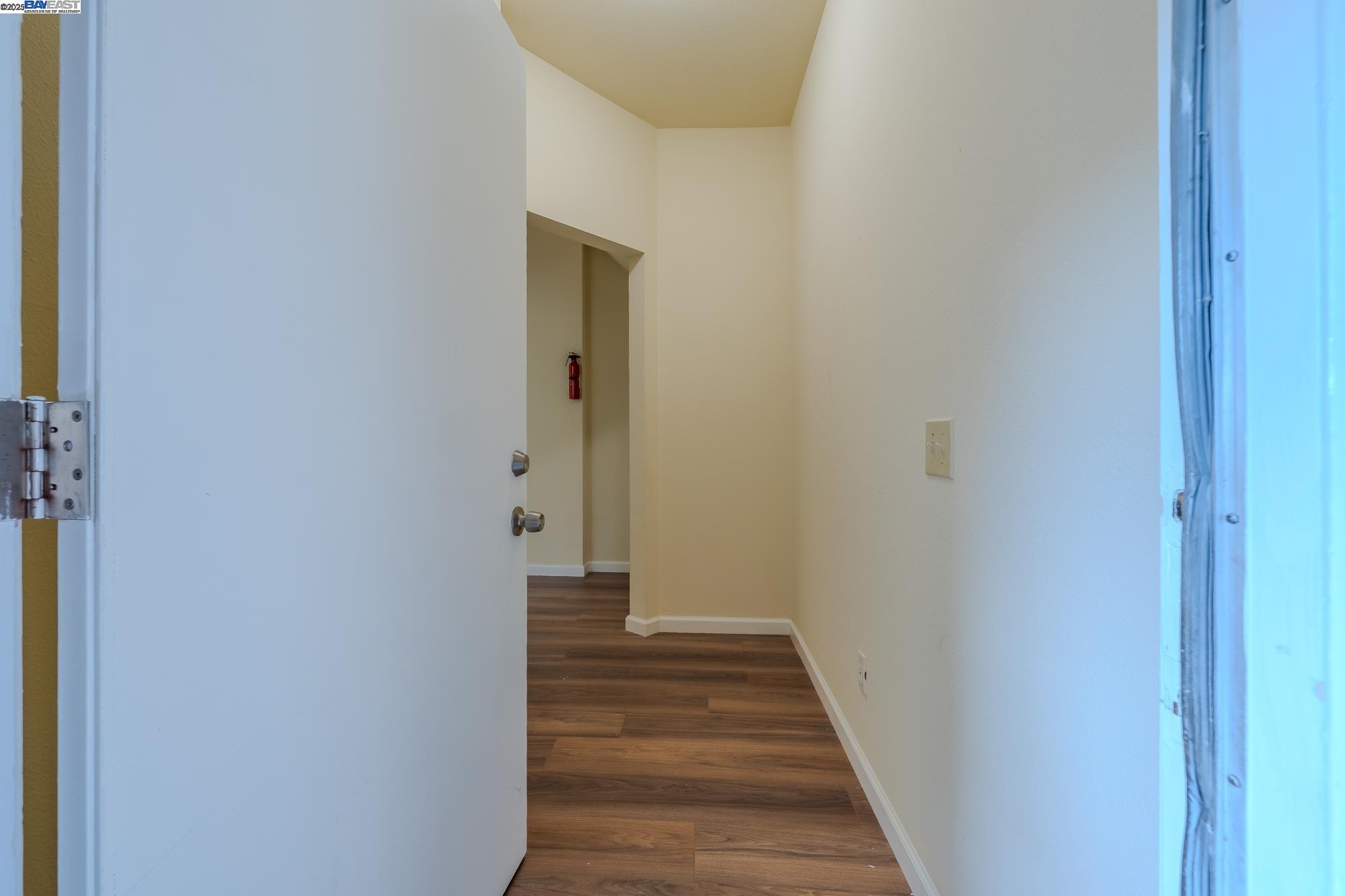 Detail Gallery Image 3 of 45 For 1437 25th Ave, Oakland,  CA 94601 - – Beds | – Baths