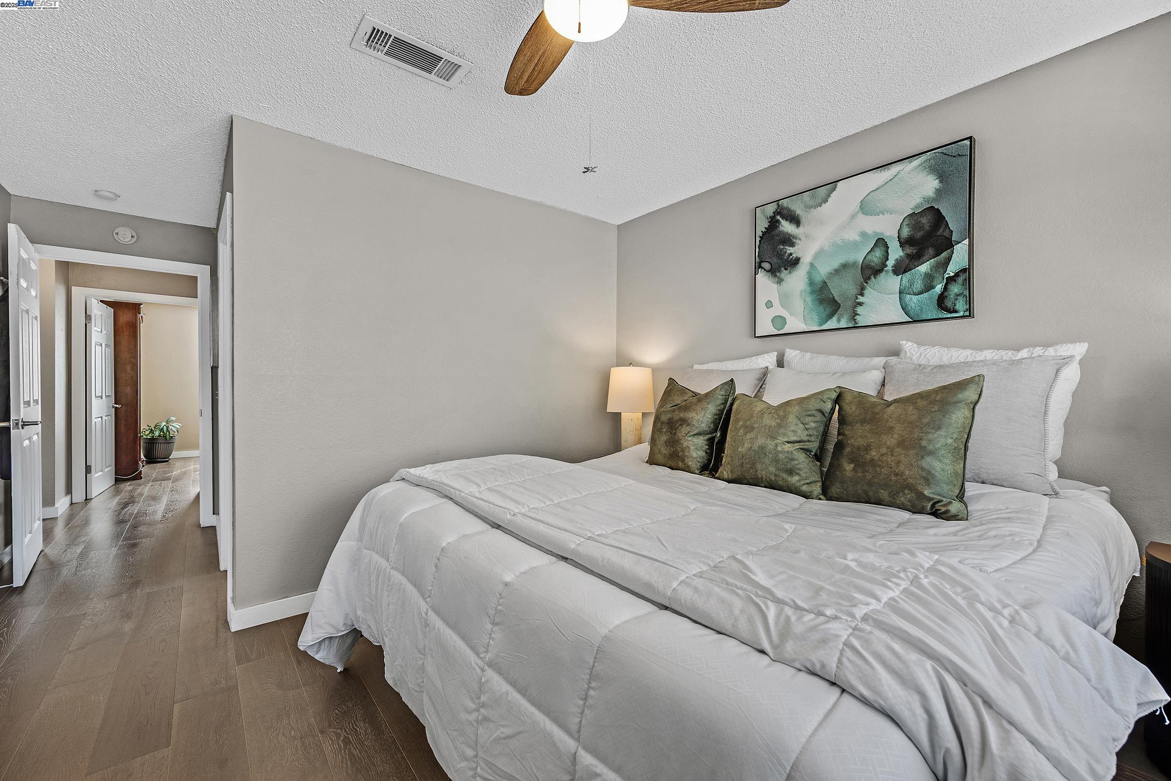 Detail Gallery Image 14 of 29 For 17 Helix Ct, San Ramon,  CA 94583 - 3 Beds | 2 Baths