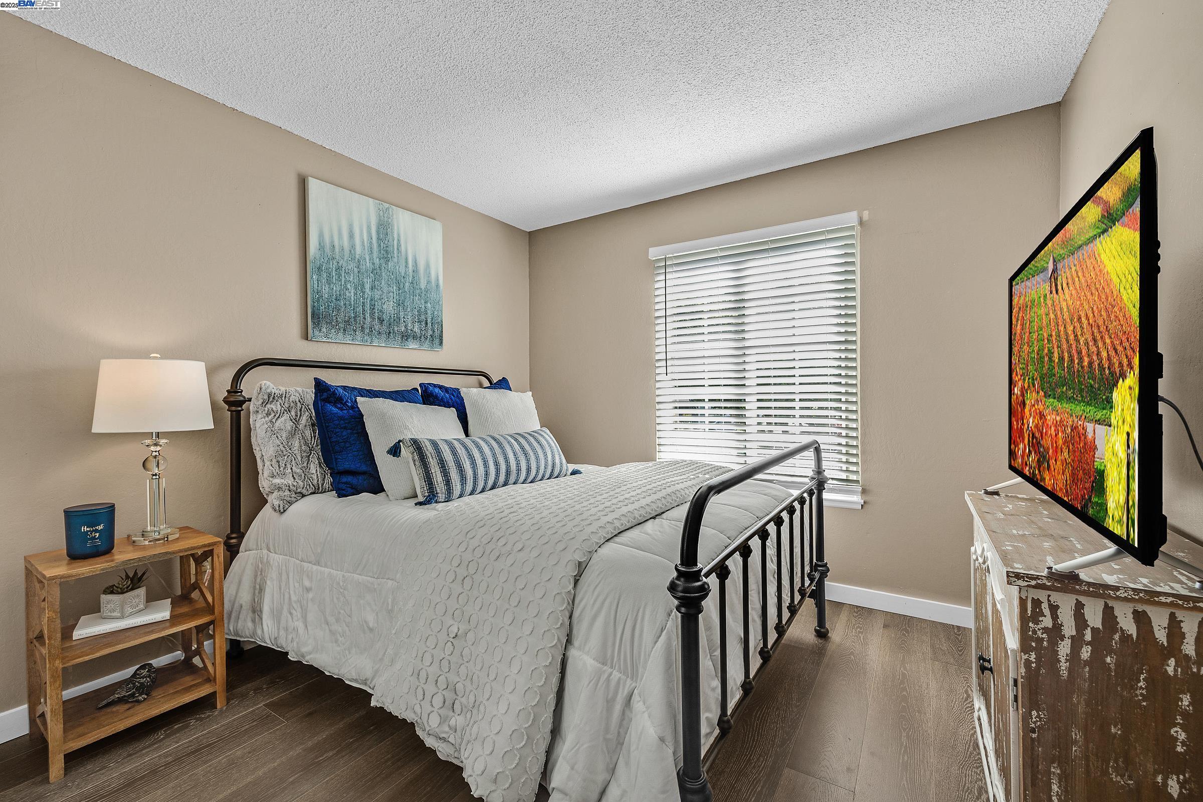 Detail Gallery Image 8 of 29 For 17 Helix Ct, San Ramon,  CA 94583 - 3 Beds | 2 Baths