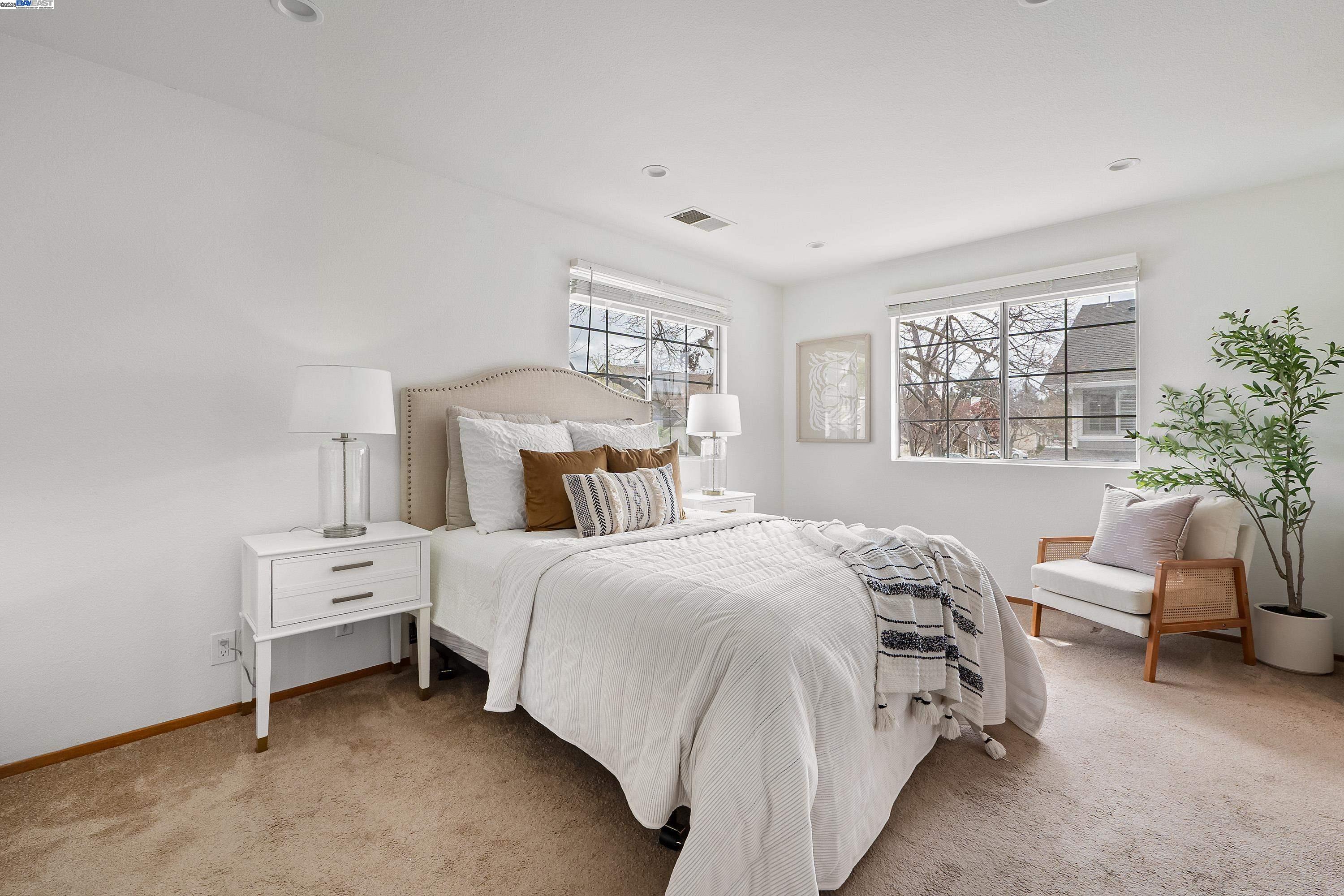 Detail Gallery Image 16 of 40 For 238 Mavis Dr, Pleasanton,  CA 94566 - 3 Beds | 2/1 Baths