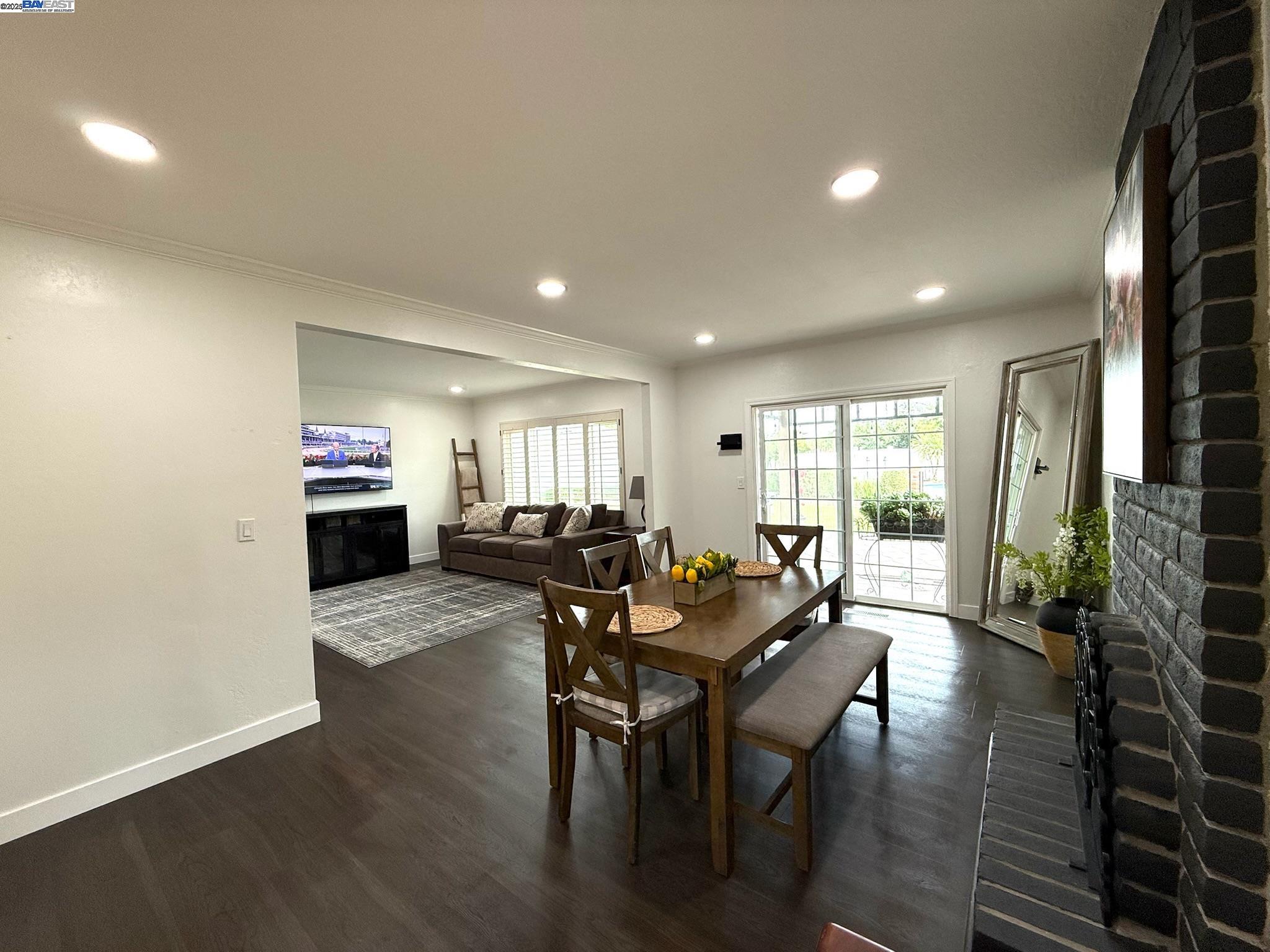 Detail Gallery Image 13 of 59 For 35266 Faraday Ct., Fremont,  CA 94536 - 3 Beds | 2 Baths