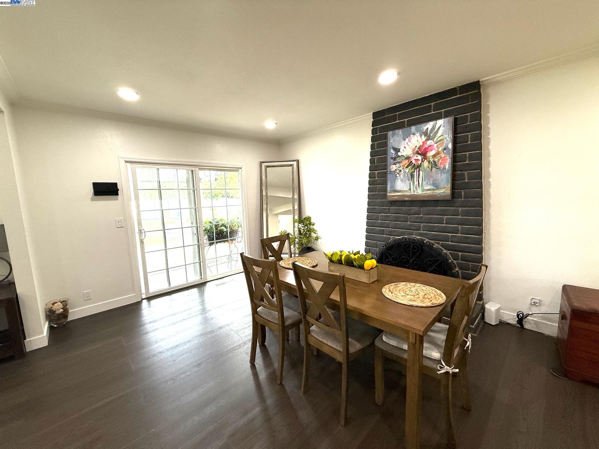 Detail Gallery Image 16 of 59 For 35266 Faraday Ct., Fremont,  CA 94536 - 3 Beds | 2 Baths