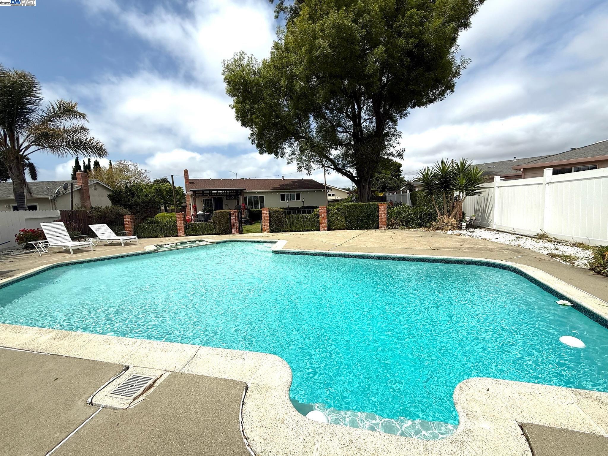 Detail Gallery Image 48 of 59 For 35266 Faraday Ct., Fremont,  CA 94536 - 3 Beds | 2 Baths