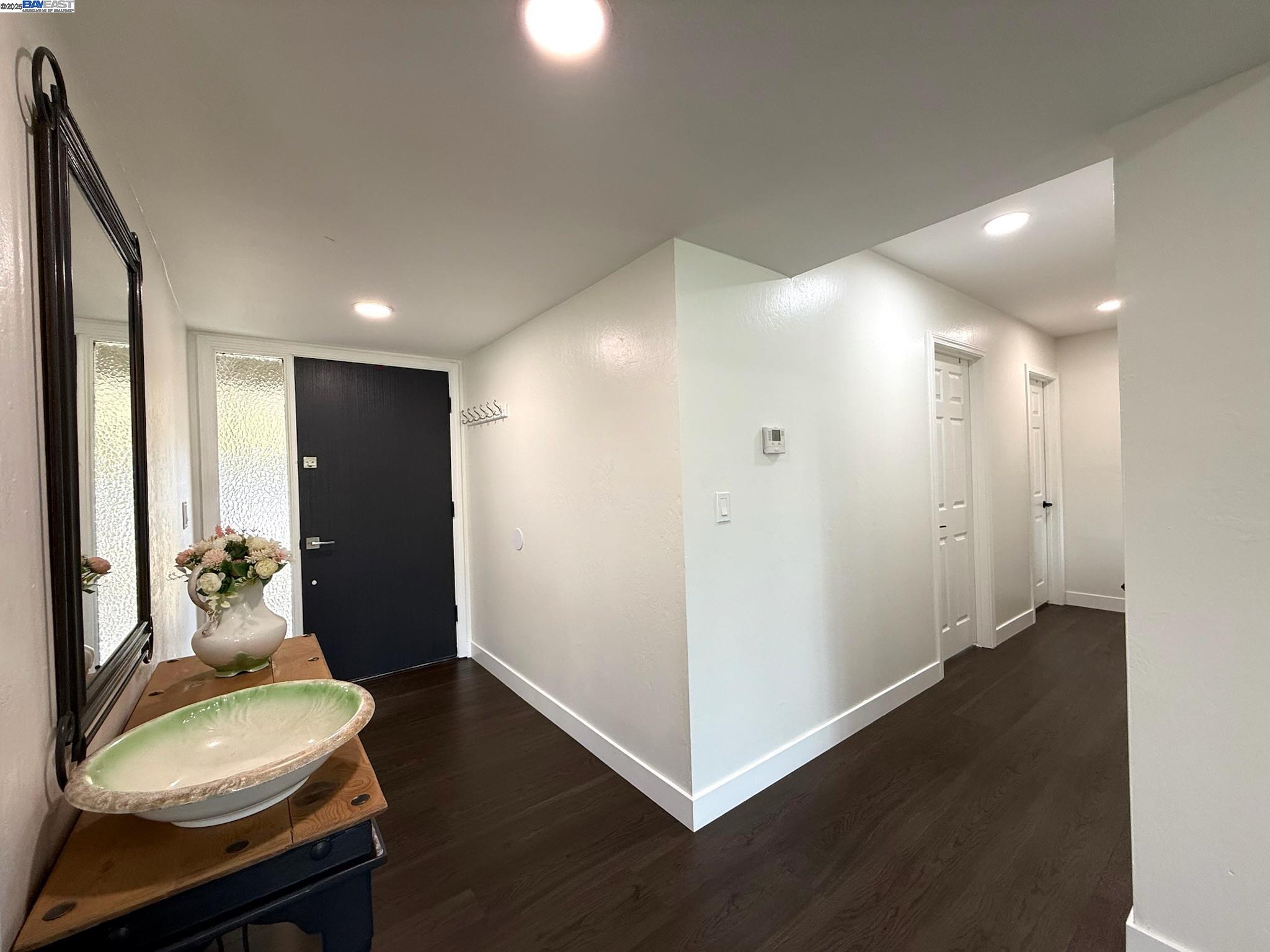 Detail Gallery Image 7 of 59 For 35266 Faraday Ct., Fremont,  CA 94536 - 3 Beds | 2 Baths