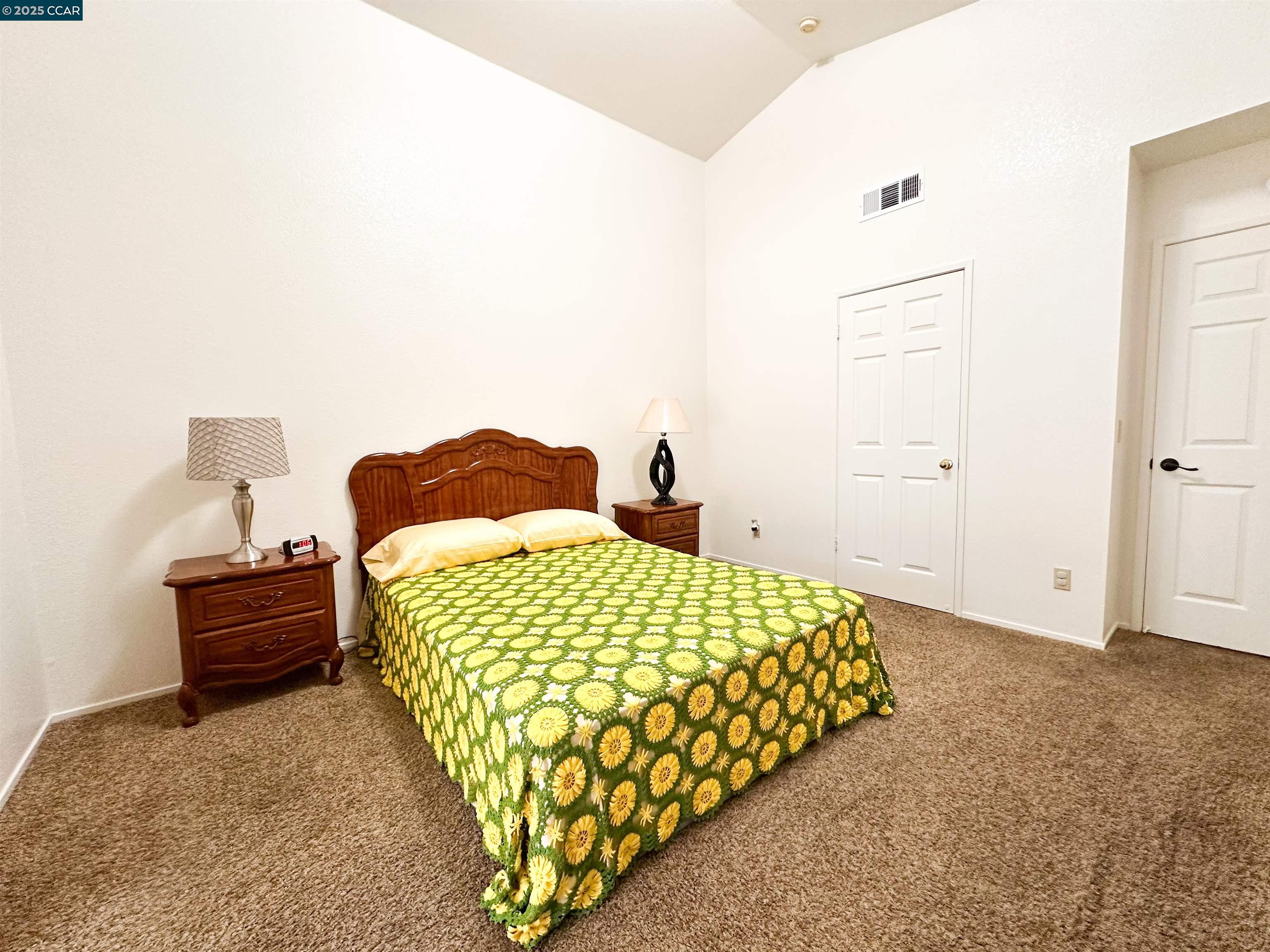 Detail Gallery Image 16 of 41 For 5286 Barbados Cir, Stockton,  CA 95210 - 3 Beds | 2 Baths