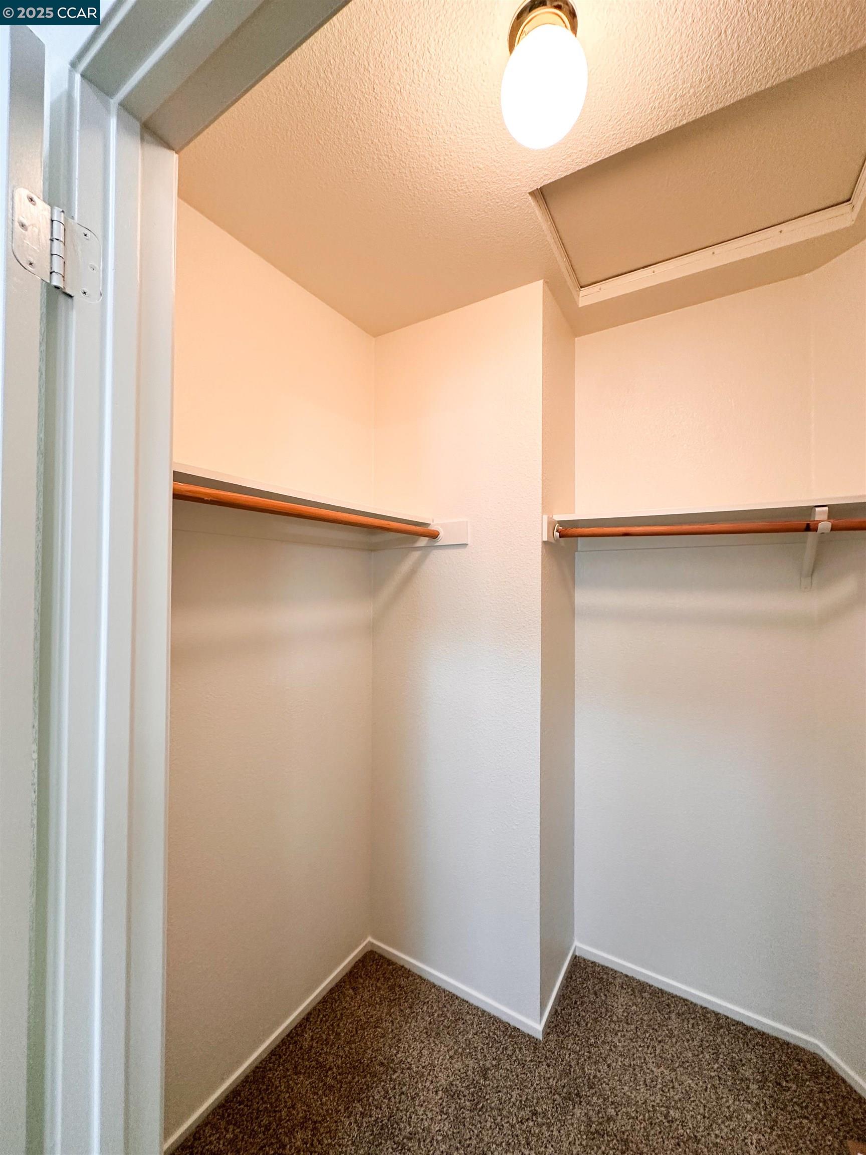 Detail Gallery Image 18 of 41 For 5286 Barbados Cir, Stockton,  CA 95210 - 3 Beds | 2 Baths