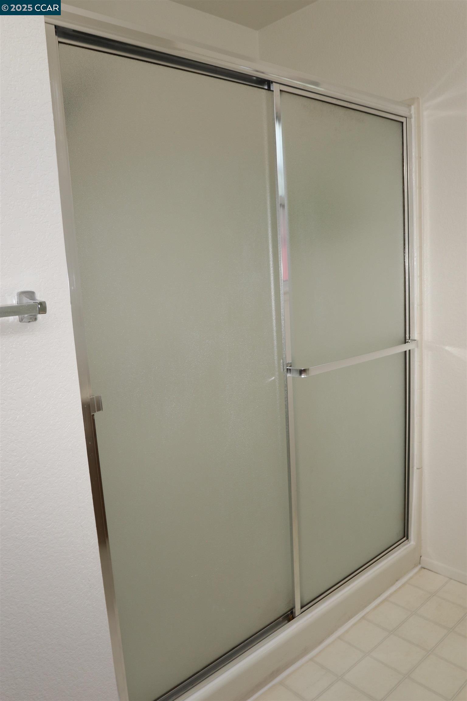 Detail Gallery Image 23 of 41 For 5286 Barbados Cir, Stockton,  CA 95210 - 3 Beds | 2 Baths