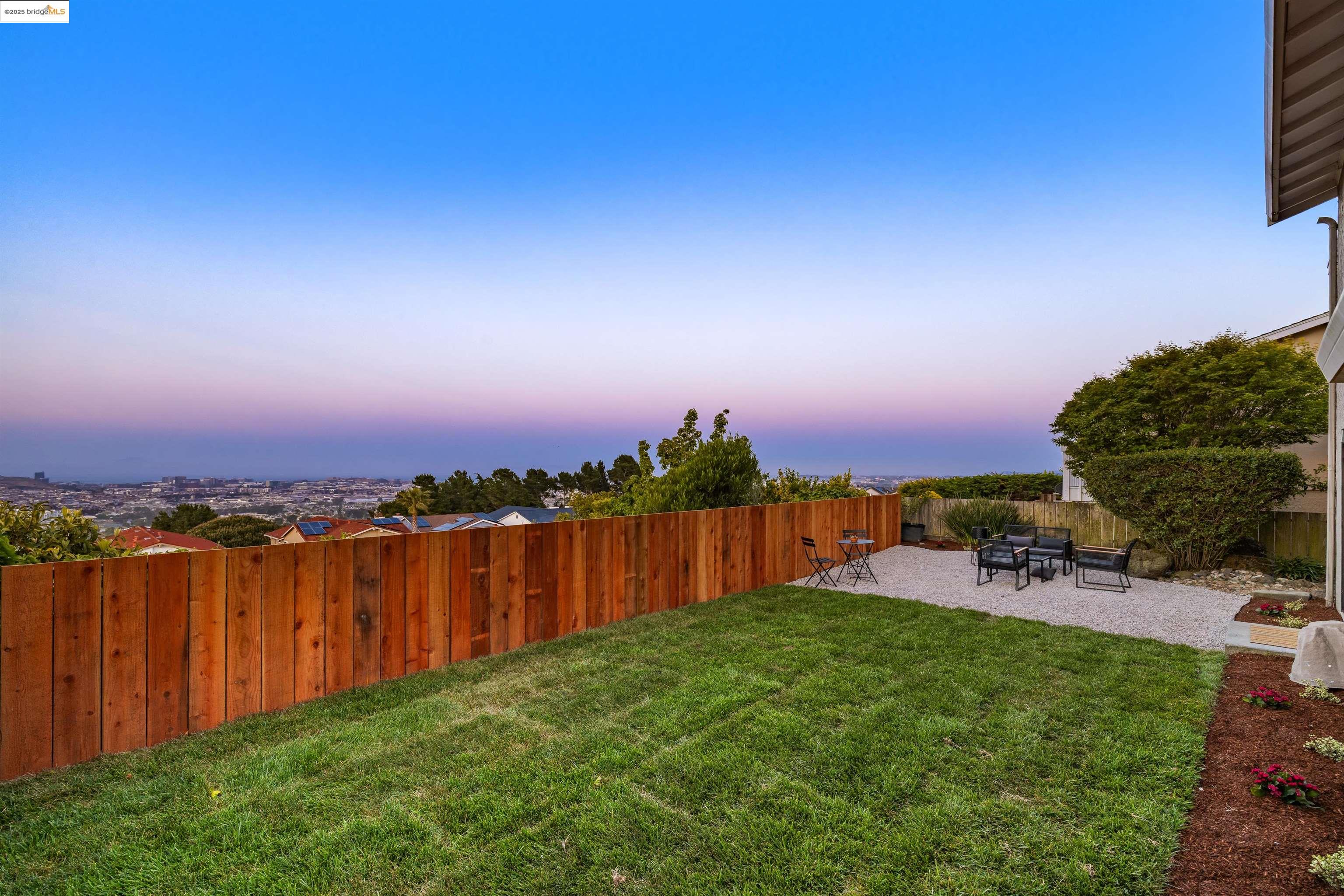 Detail Gallery Image 2 of 59 For 115 Valleyview Way, South San Francisco,  CA 94080 - 4 Beds | 2/1 Baths