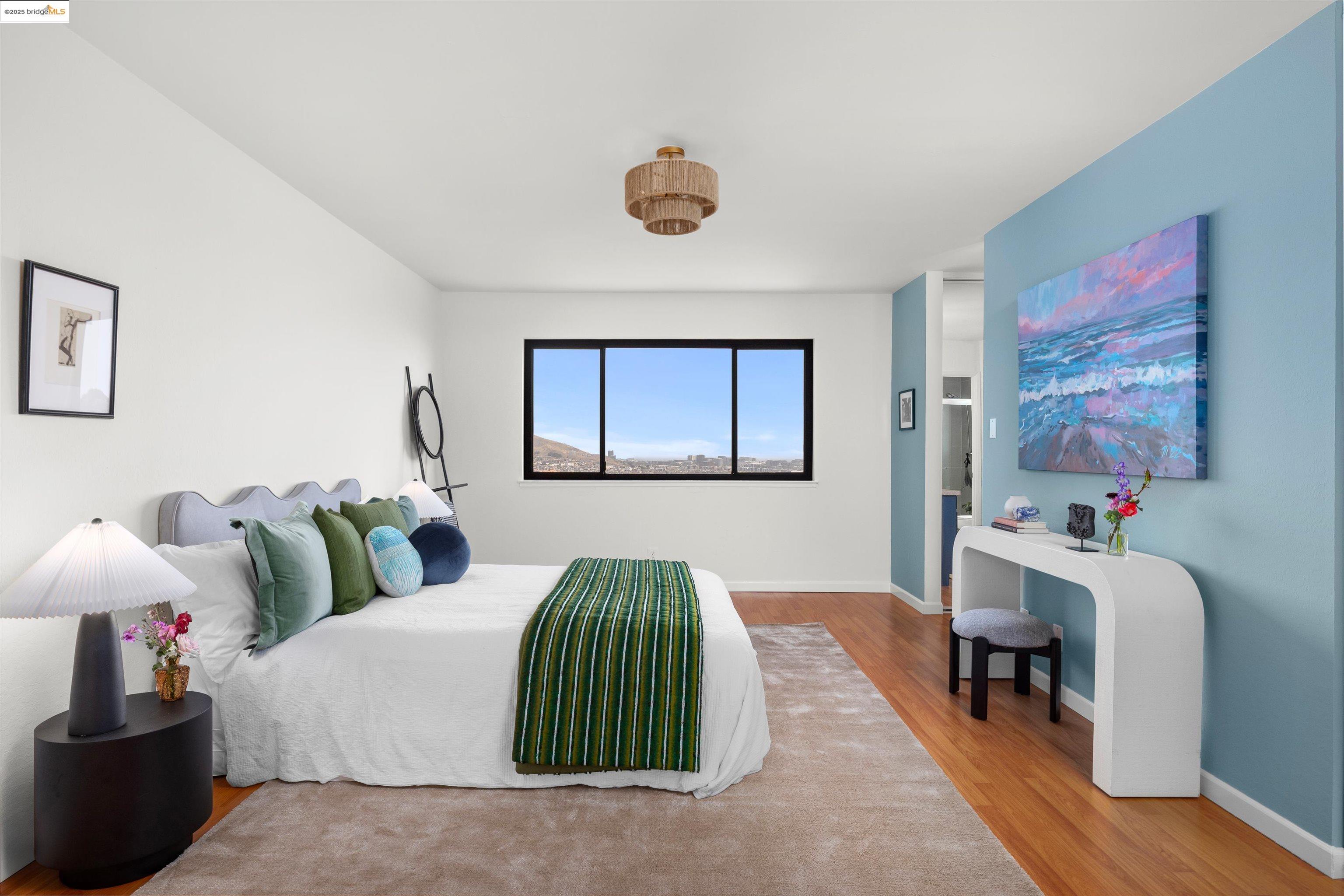 Detail Gallery Image 23 of 59 For 115 Valleyview Way, South San Francisco,  CA 94080 - 4 Beds | 2/1 Baths