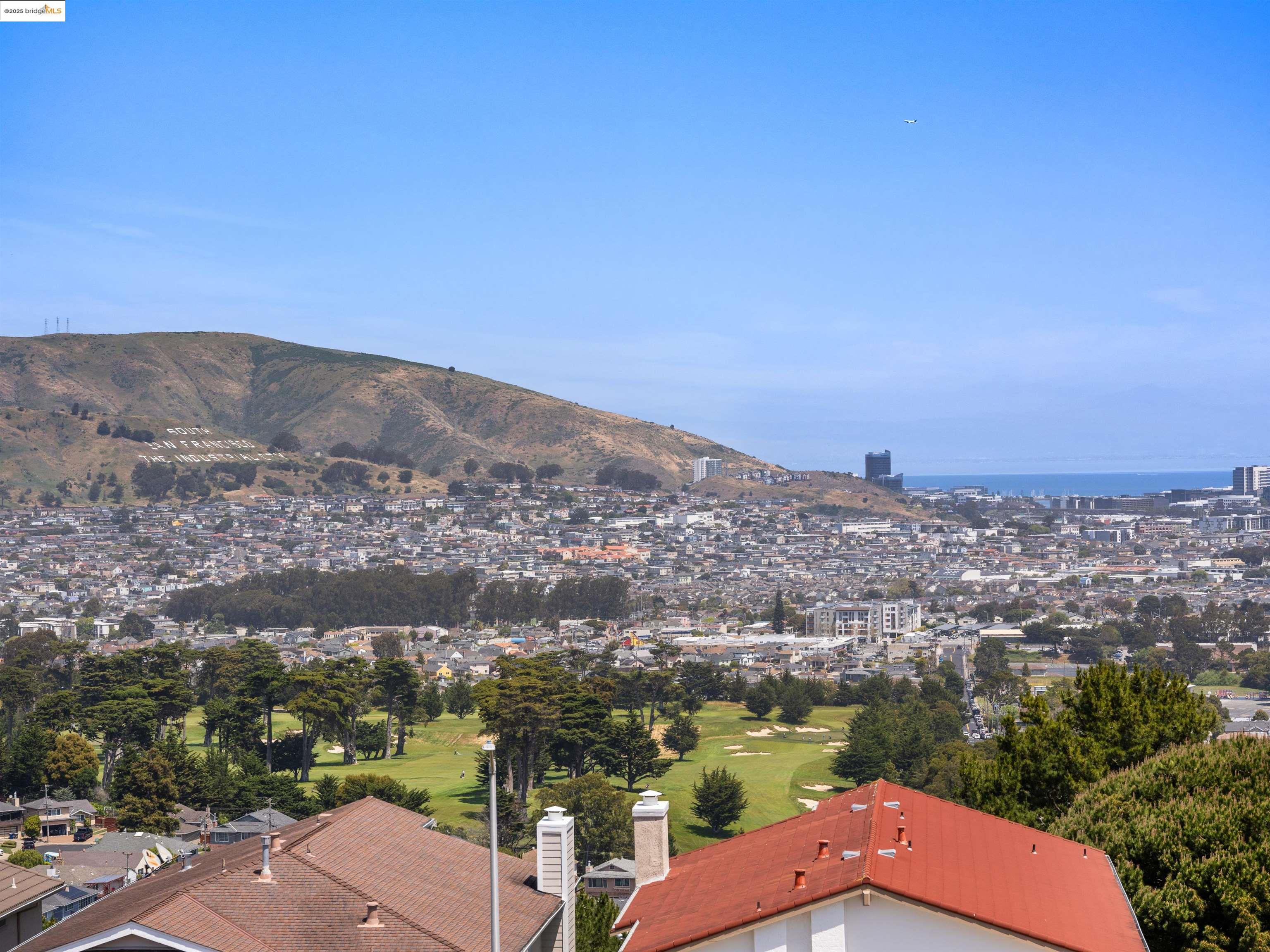 Detail Gallery Image 42 of 59 For 115 Valleyview Way, South San Francisco,  CA 94080 - 4 Beds | 2/1 Baths