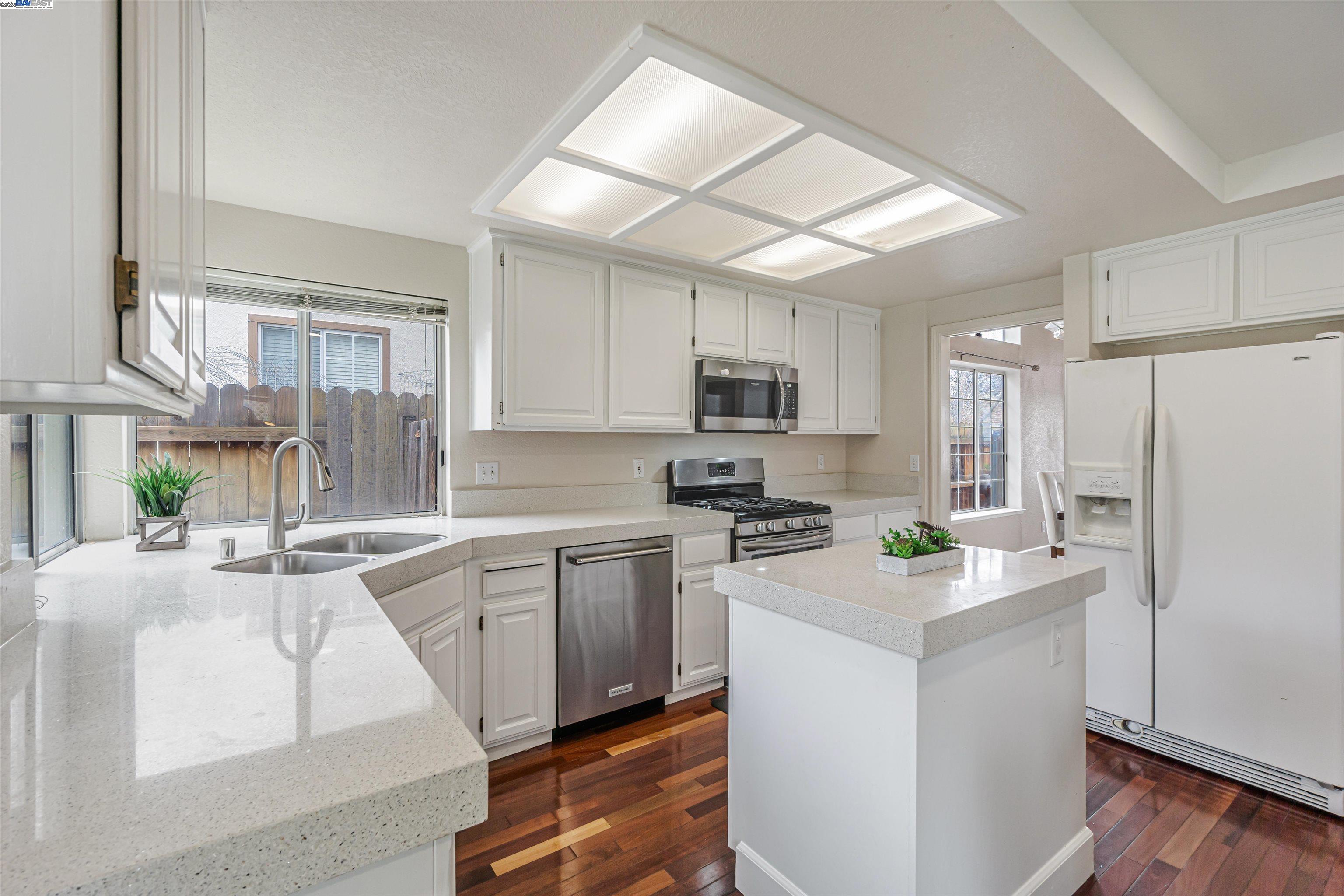Detail Gallery Image 15 of 60 For 1060 Brookdale Dr, Brentwood,  CA 94513 - 4 Beds | 2/1 Baths