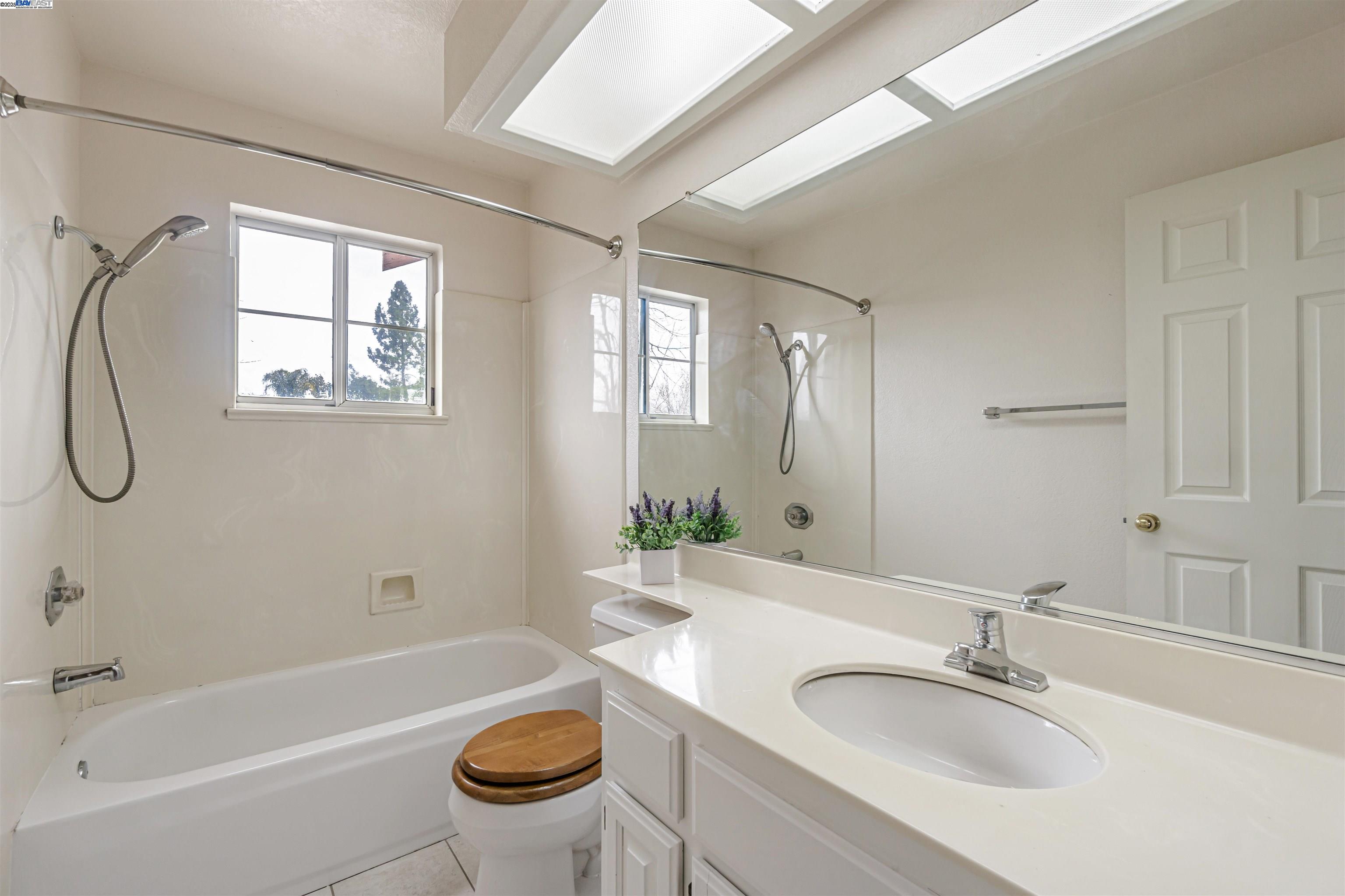 Detail Gallery Image 50 of 60 For 1060 Brookdale Dr, Brentwood,  CA 94513 - 4 Beds | 2/1 Baths