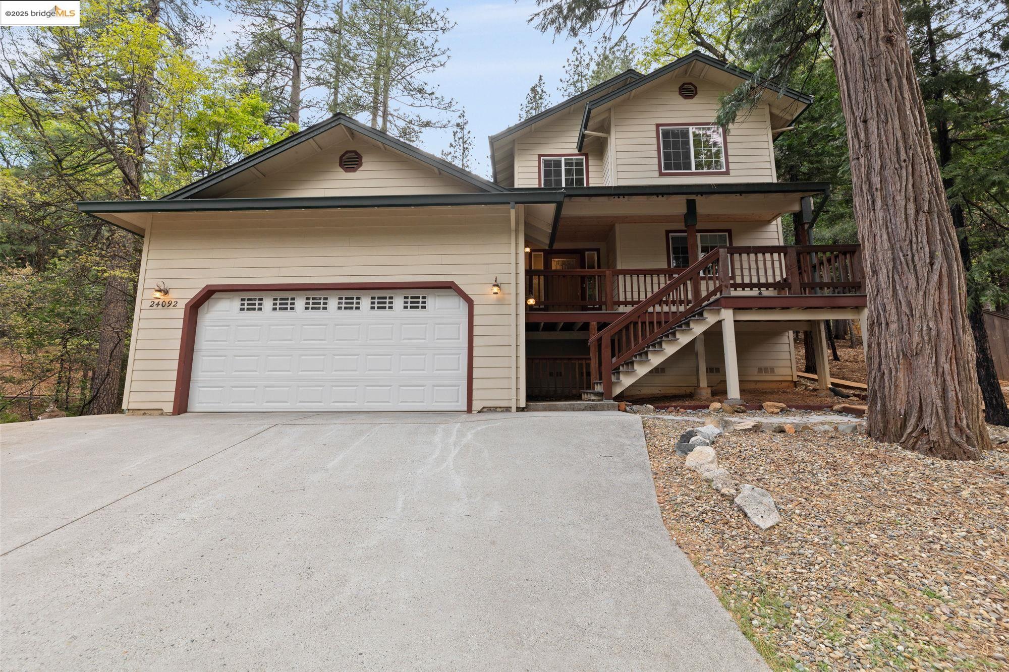 Detail Gallery Image 3 of 31 For 24092 Broken Bit Rd., Sonora,  CA 95370 - 3 Beds | 2/1 Baths