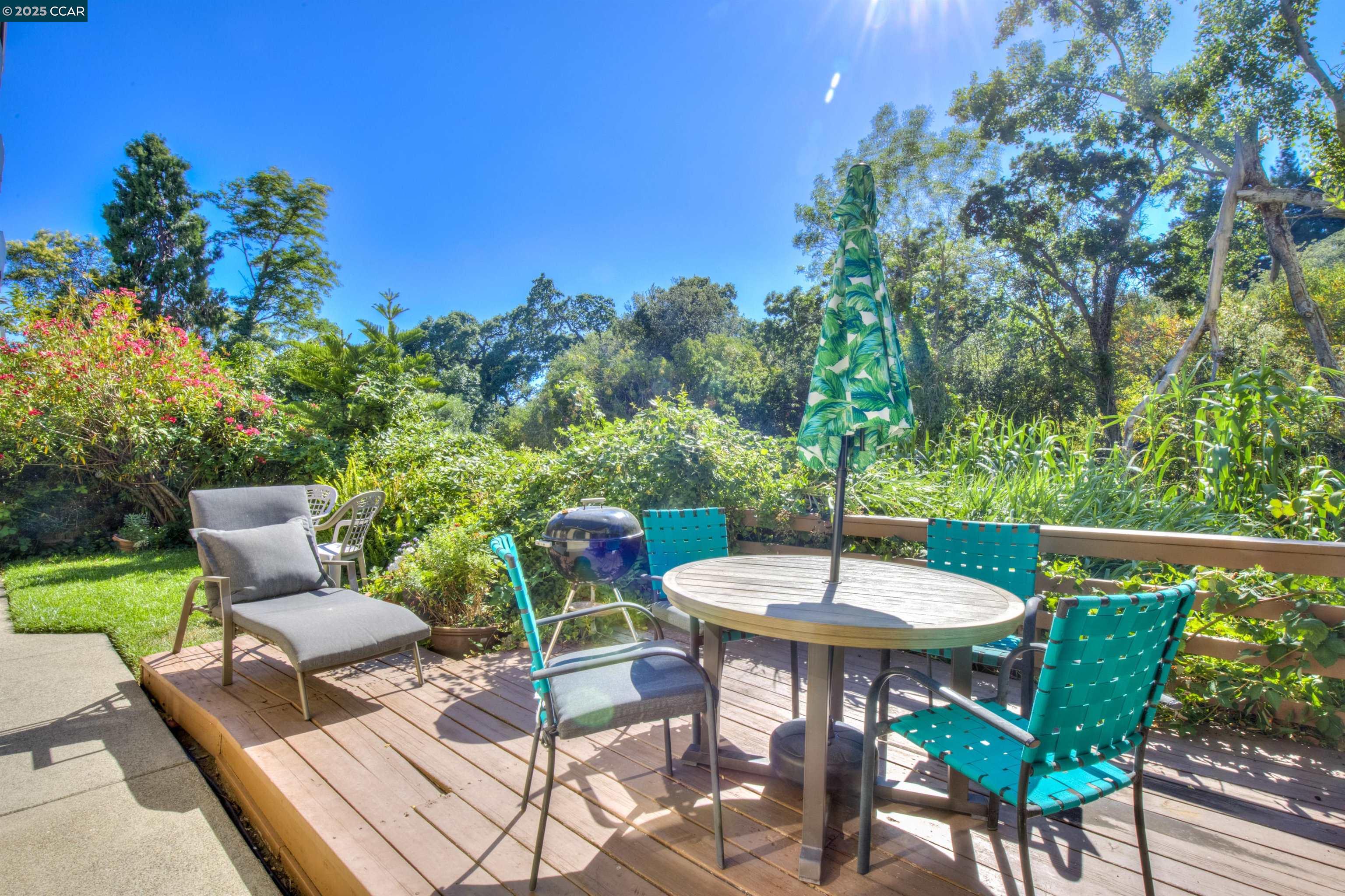 1679 Carmel Dr # 2, Walnut Creek, California 94596, 2 Bedrooms Bedrooms, 5 Rooms Rooms,1 BathroomBathrooms,Residential Lease,For Rent,1679 Carmel Dr # 2,41095981