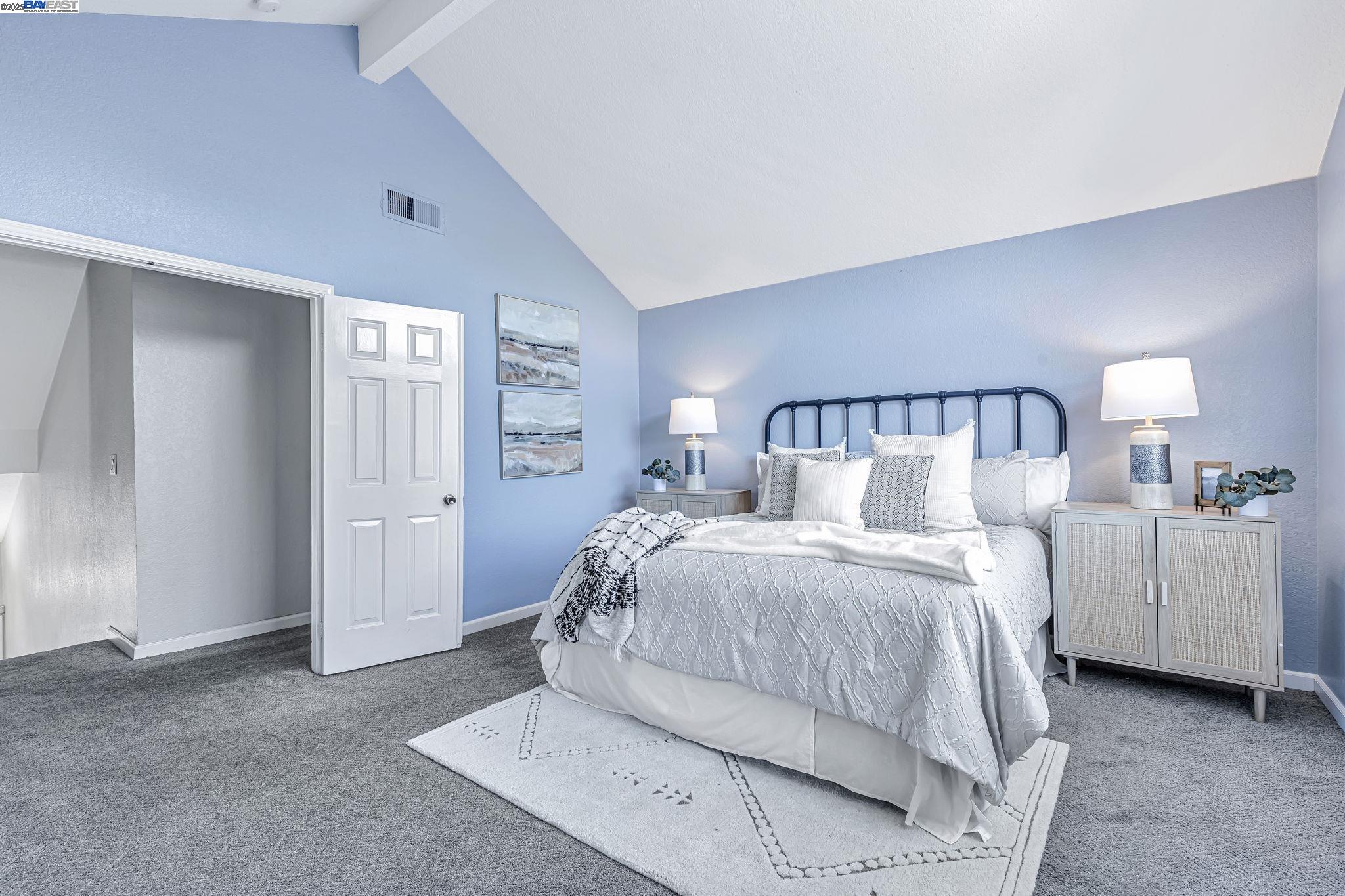 Detail Gallery Image 20 of 26 For 2610 Meadow Brook Ln, Tracy,  CA 95376 - 3 Beds | 2/1 Baths
