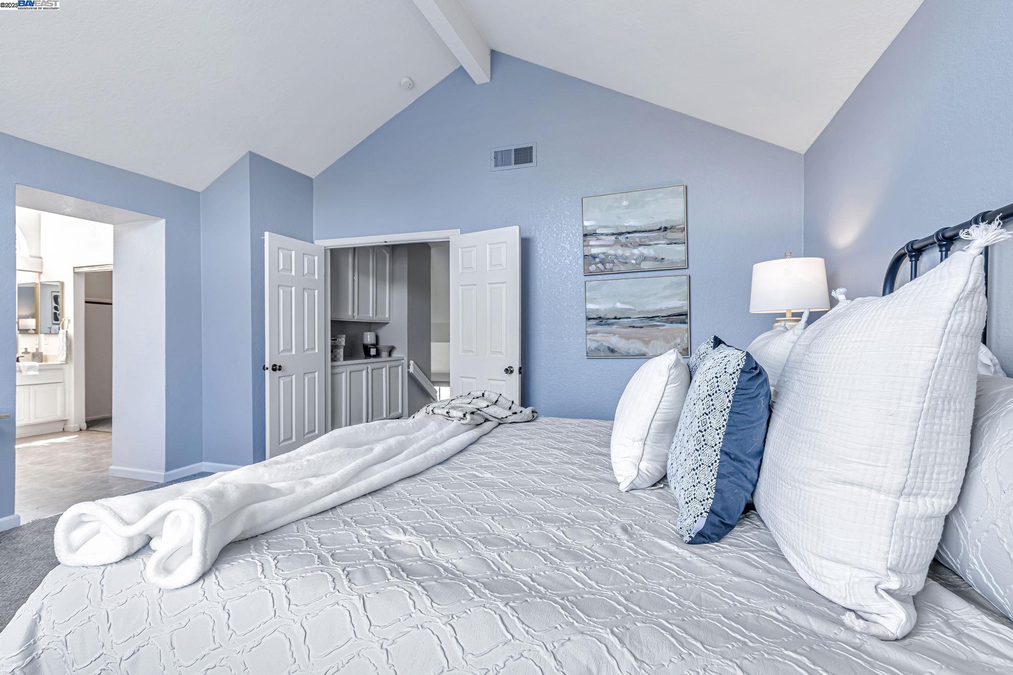 Detail Gallery Image 23 of 26 For 2610 Meadow Brook Ln, Tracy,  CA 95376 - 3 Beds | 2/1 Baths