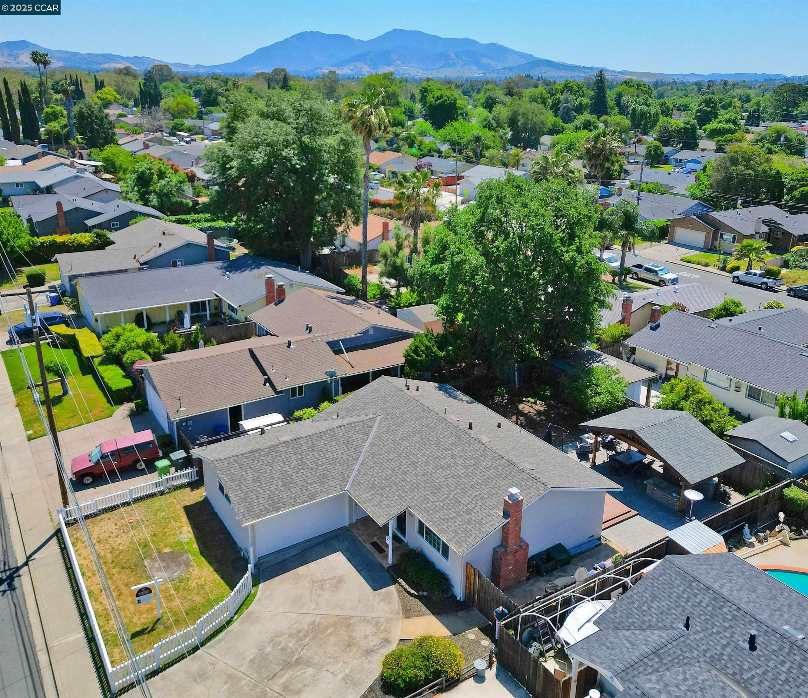 Detail Gallery Image 27 of 30 For 2560 Hamilton Ave, Concord,  CA 94519 - 3 Beds | 2 Baths