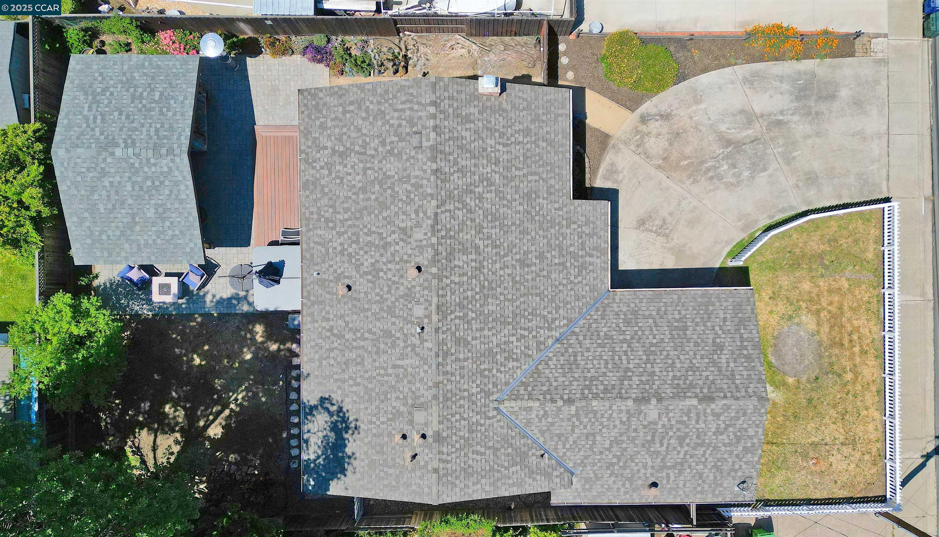 Detail Gallery Image 30 of 30 For 2560 Hamilton Ave, Concord,  CA 94519 - 3 Beds | 2 Baths