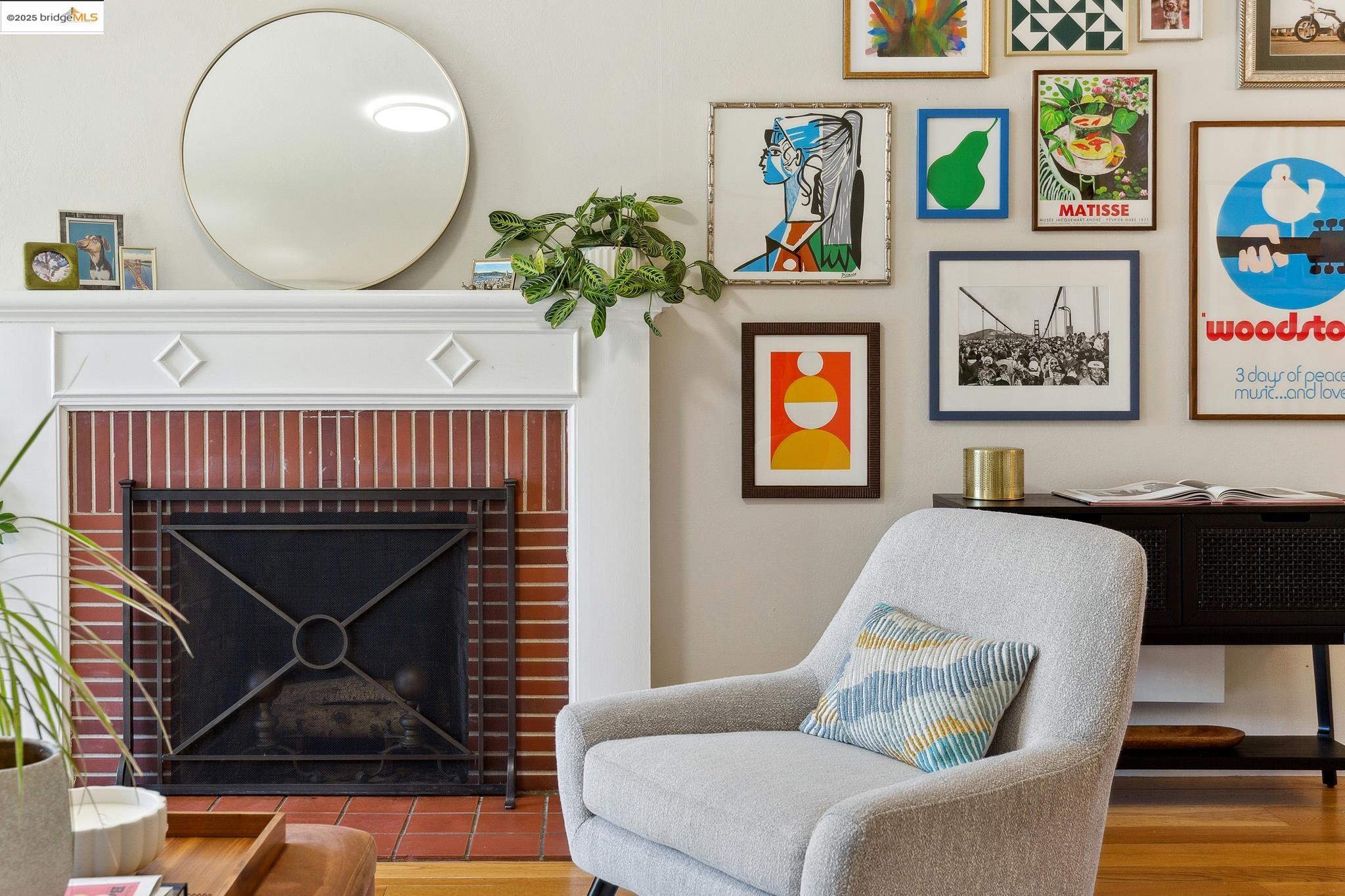 Detail Gallery Image 5 of 27 For 4634 Camden St, Oakland,  CA 94619 - 2 Beds | 1 Baths