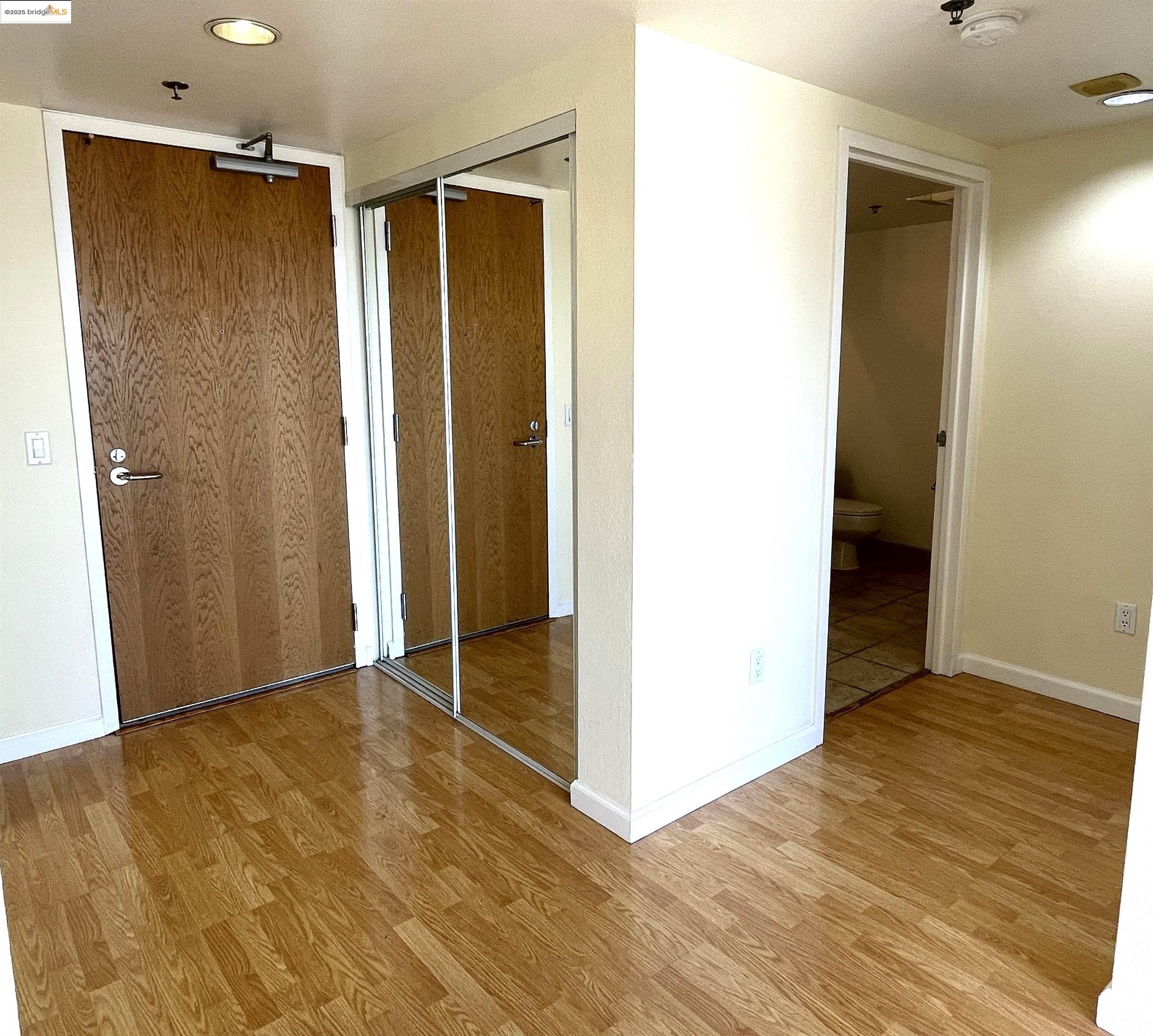 Detail Gallery Image 6 of 28 For 988 Franklin St #627,  Oakland,  CA 94607 - 1 Beds | 1 Baths