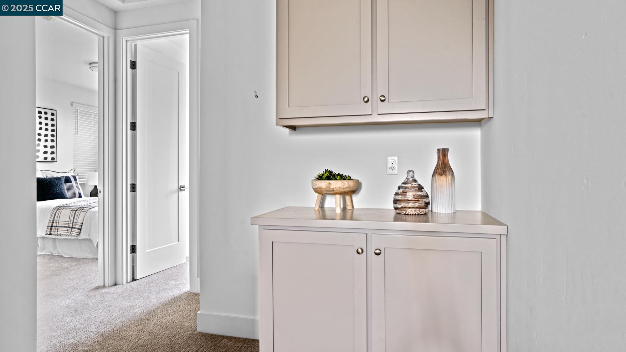 Detail Gallery Image 21 of 32 For 2814 Chattleton Lane, San Pablo,  CA 94806 - 3 Beds | 2/2 Baths