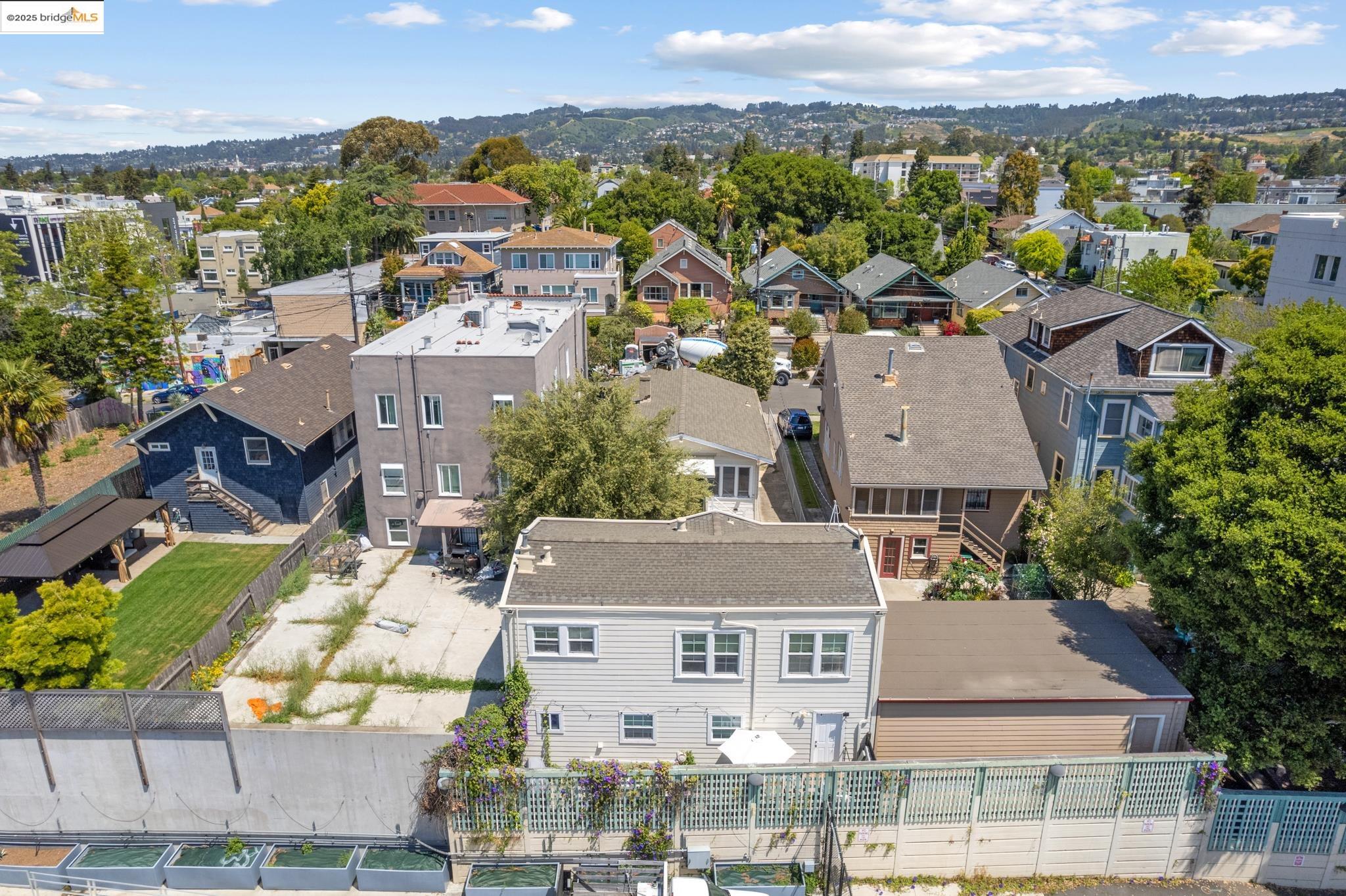 Detail Gallery Image 20 of 45 For 271 38th St, Oakland,  CA 94611 - – Beds | – Baths