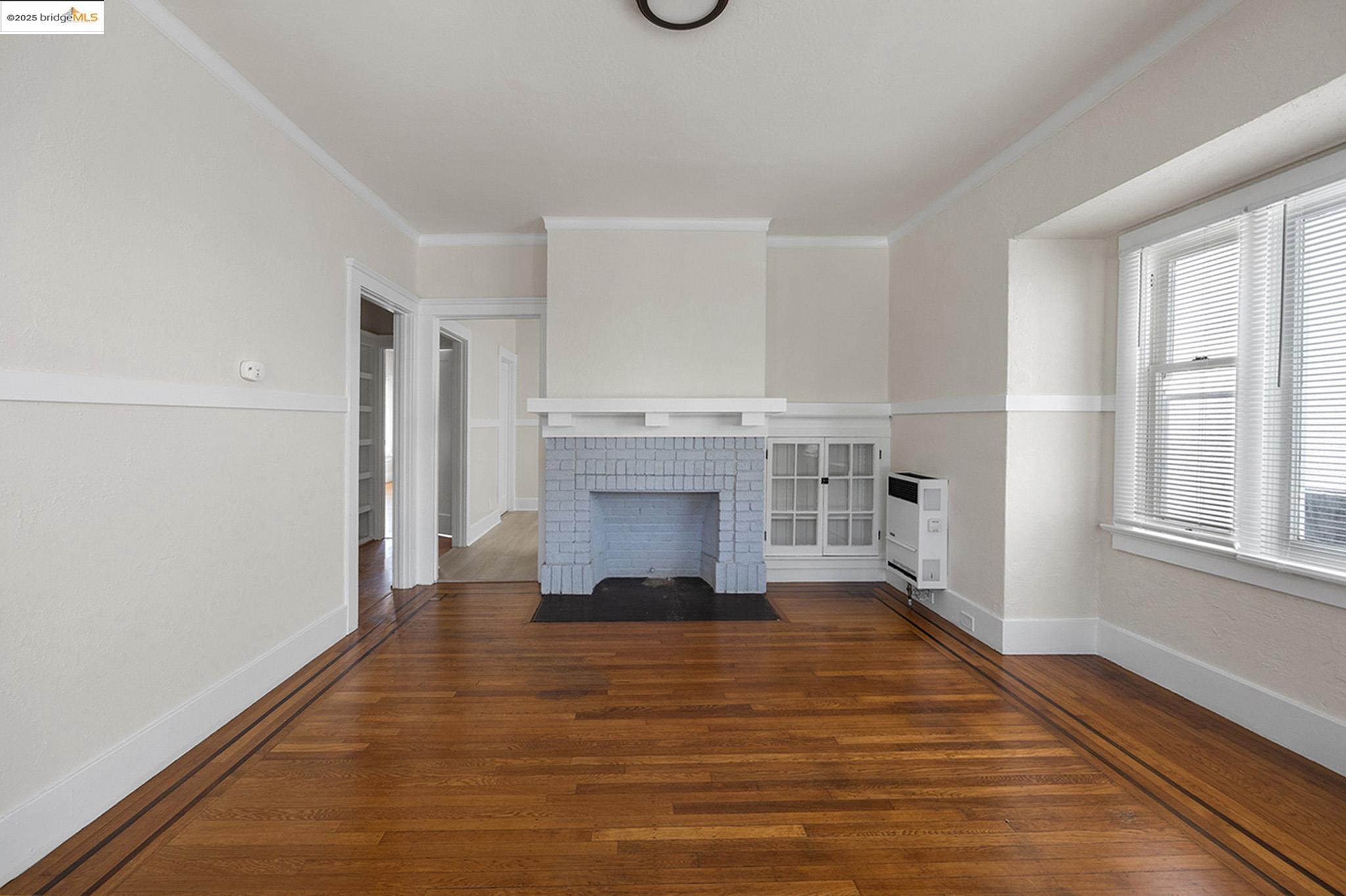 Detail Gallery Image 8 of 45 For 271 38th St, Oakland,  CA 94611 - – Beds | – Baths