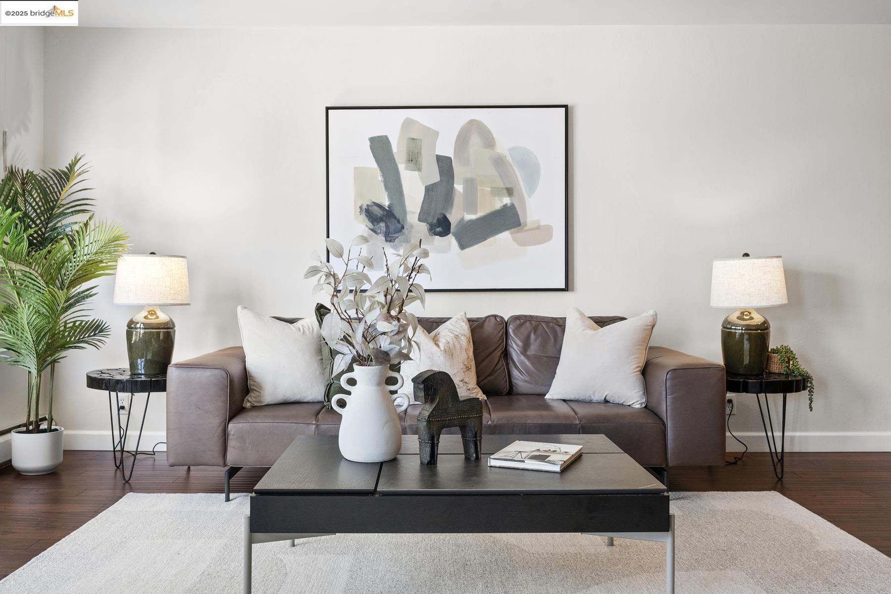 Detail Gallery Image 13 of 46 For 5405 Carlton St #203,  Oakland,  CA 94618 - 2 Beds | 2 Baths