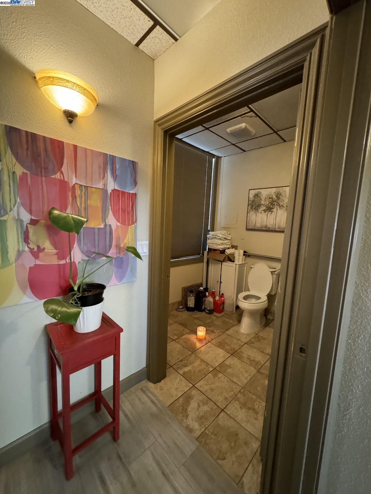 Detail Gallery Image 14 of 17 For 91 Gregory Ln #8, Pleasant Hill,  CA 94523 - – Beds | – Baths