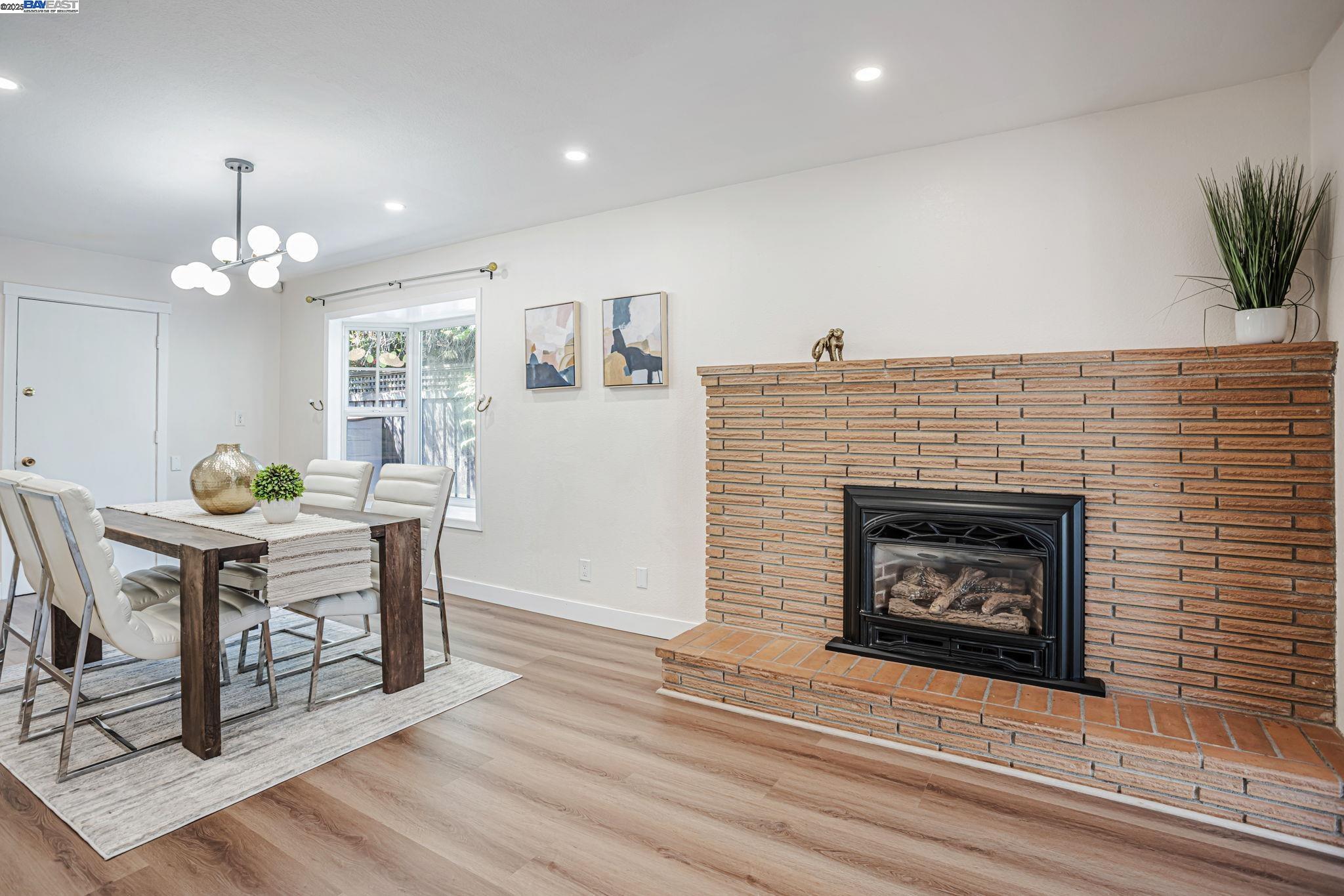 Detail Gallery Image 13 of 49 For 1137 Alice St, Davis,  CA 95616 - 4 Beds | 3 Baths