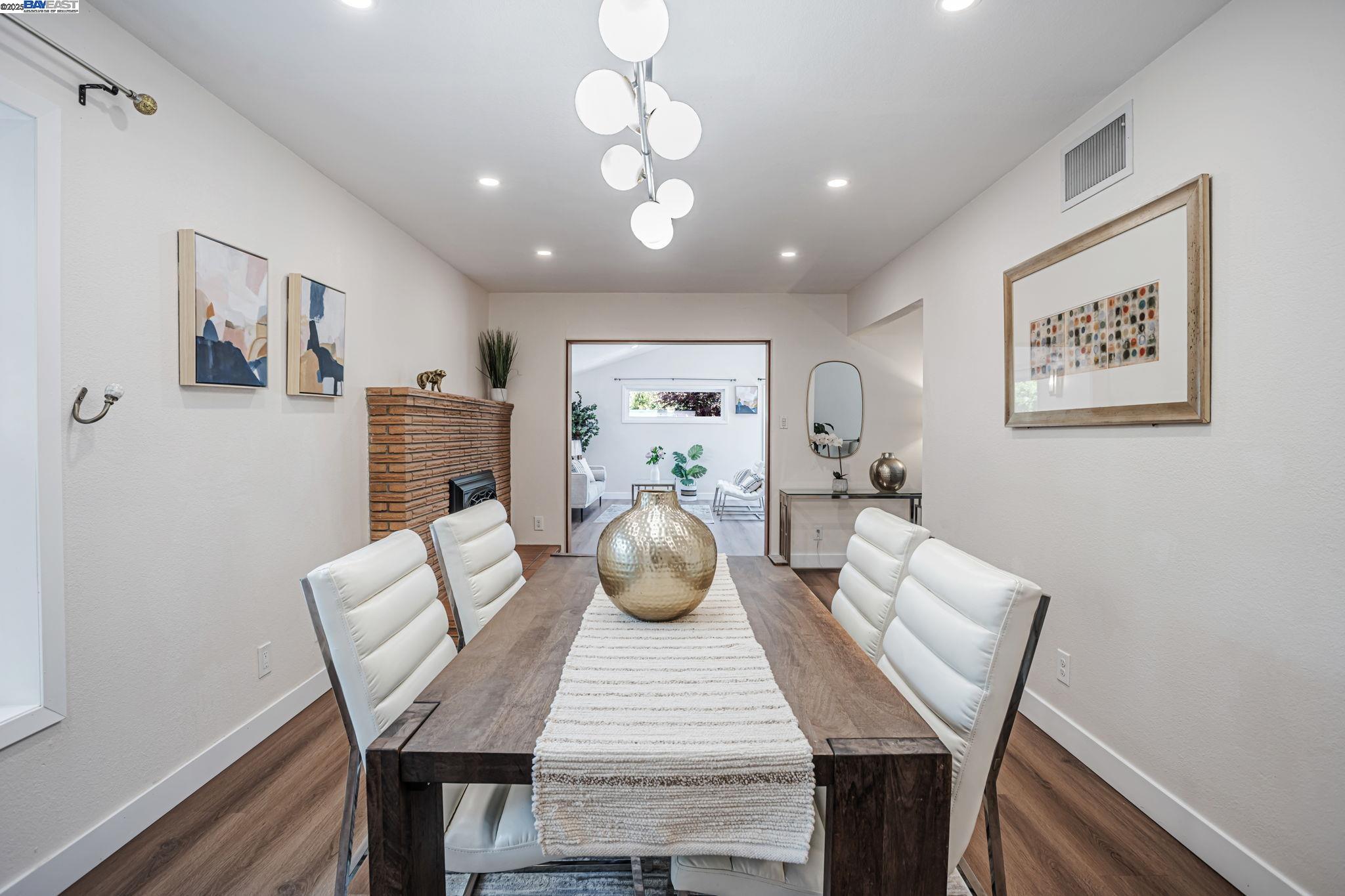 Detail Gallery Image 21 of 49 For 1137 Alice St, Davis,  CA 95616 - 4 Beds | 3 Baths