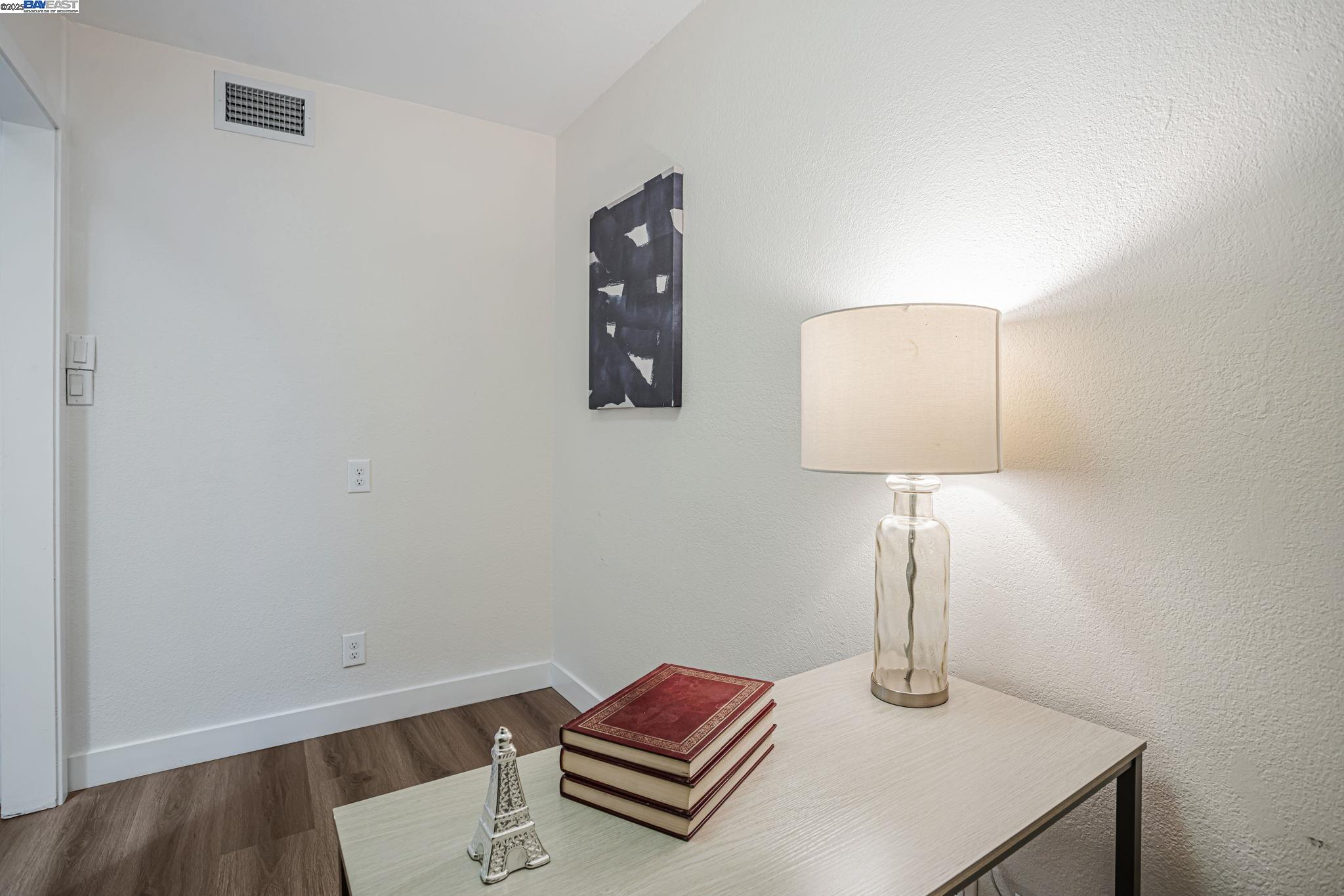 Detail Gallery Image 39 of 49 For 1137 Alice St, Davis,  CA 95616 - 4 Beds | 3 Baths