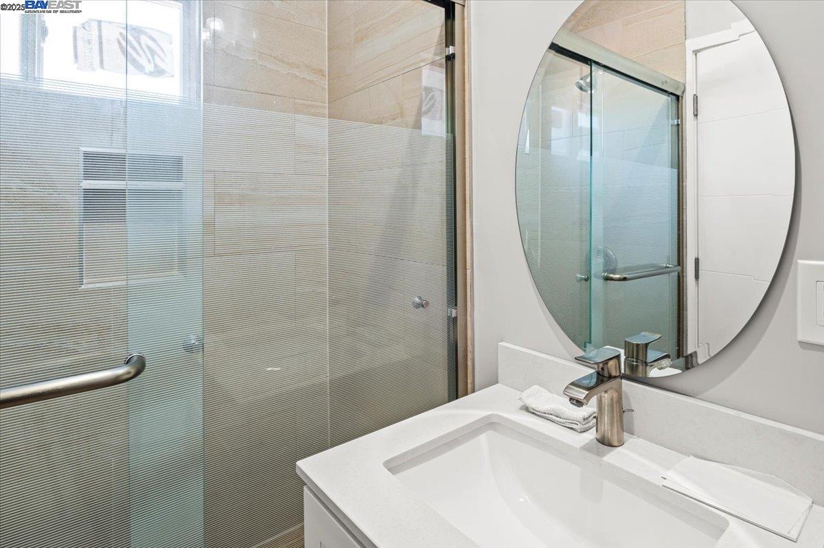 Detail Gallery Image 28 of 52 For 4309 Bora Bora Ave, Fremont,  CA 94538 - 5 Beds | 3/1 Baths