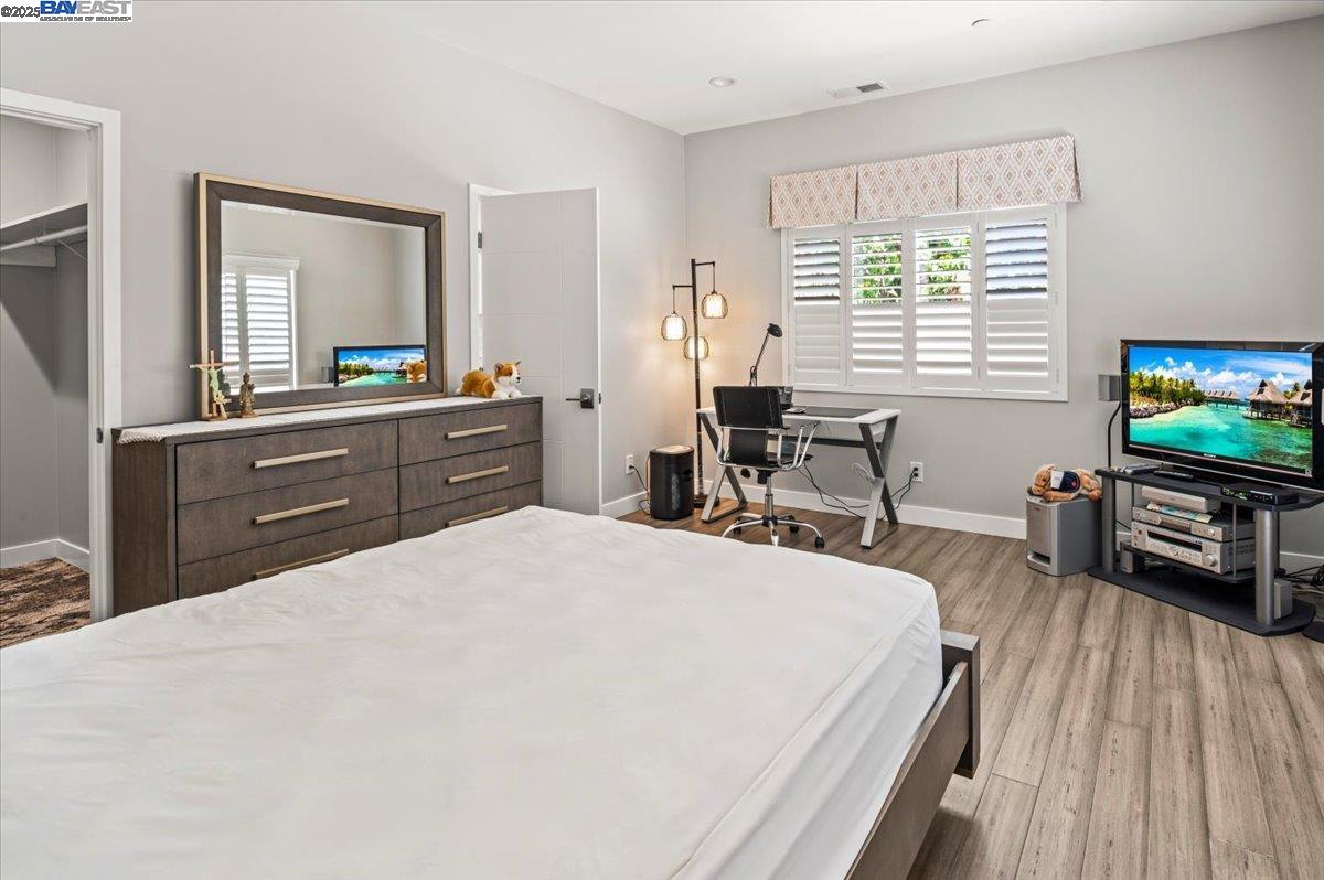 Detail Gallery Image 31 of 52 For 4309 Bora Bora Ave, Fremont,  CA 94538 - 5 Beds | 3/1 Baths