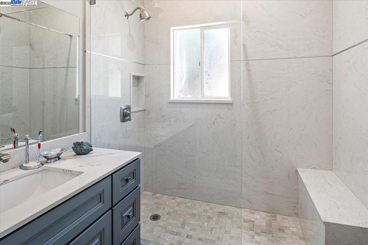 Detail Gallery Image 34 of 52 For 4309 Bora Bora Ave, Fremont,  CA 94538 - 5 Beds | 3/1 Baths