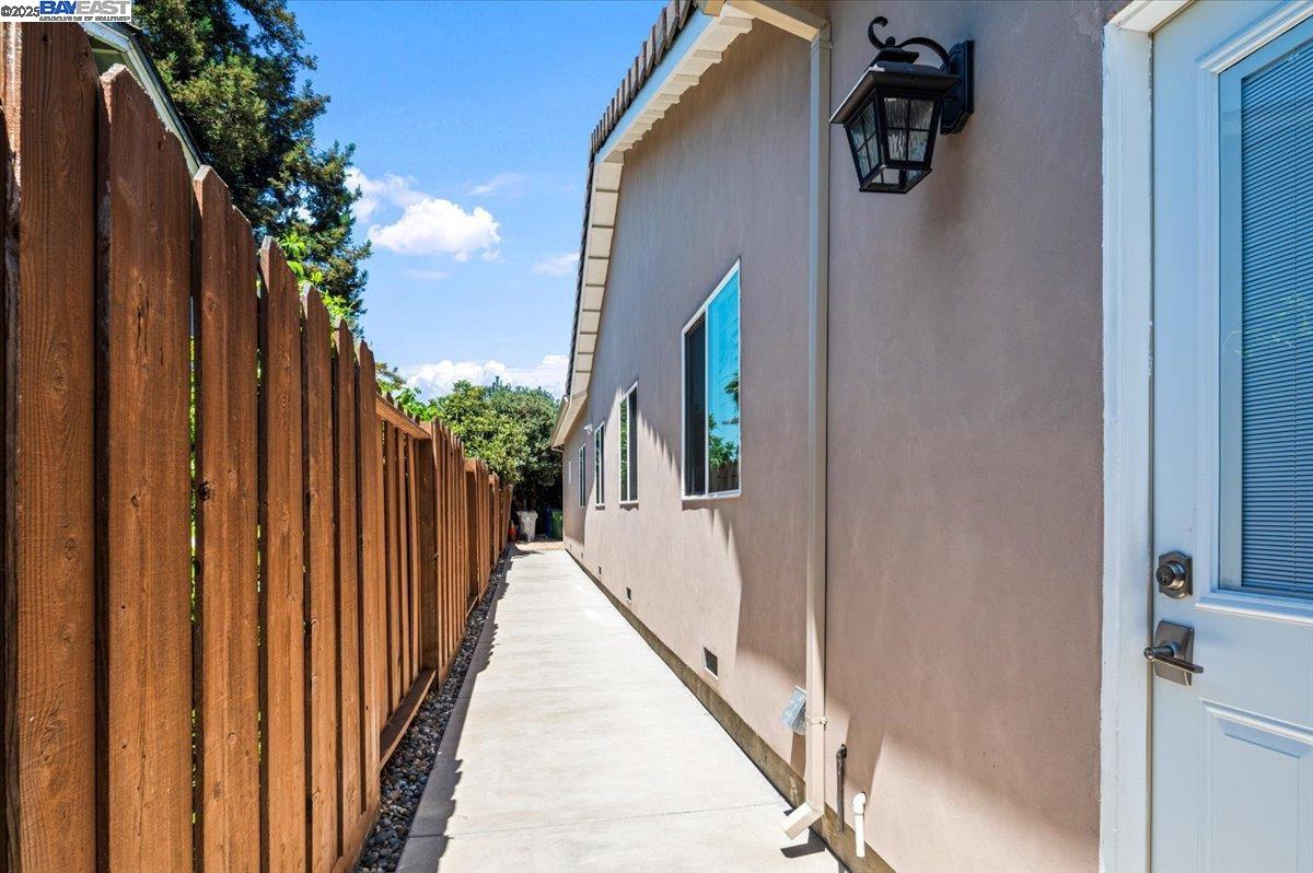 Detail Gallery Image 52 of 52 For 4309 Bora Bora Ave, Fremont,  CA 94538 - 5 Beds | 3/1 Baths