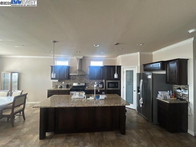Detail Gallery Image 2 of 35 For 289 Maui Circle, Union City,  CA 94587 - 3 Beds | 2 Baths