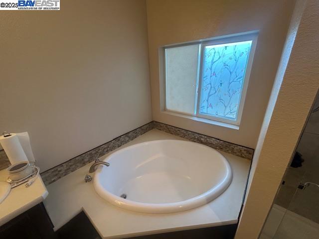 Detail Gallery Image 16 of 35 For 289 Maui Circle, Union City,  CA 94587 - 3 Beds | 2 Baths