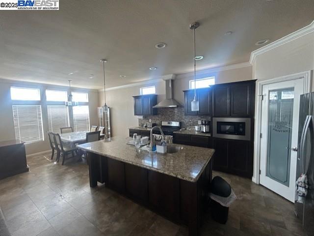Detail Gallery Image 3 of 35 For 289 Maui Circle, Union City,  CA 94587 - 3 Beds | 2 Baths