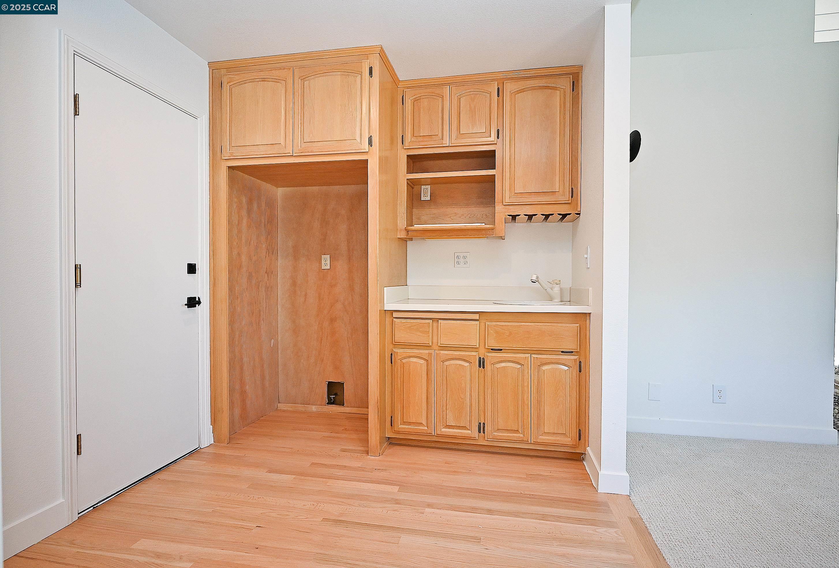 Detail Gallery Image 25 of 48 For 342 Fenway Dr, Walnut Creek,  CA 94598 - 4 Beds | 2 Baths