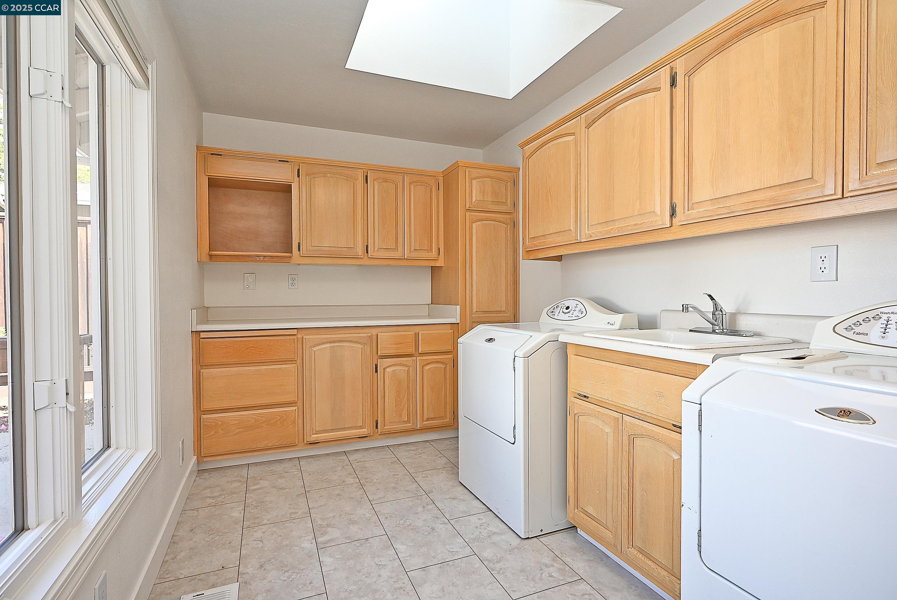 Detail Gallery Image 26 of 48 For 342 Fenway Dr, Walnut Creek,  CA 94598 - 4 Beds | 2 Baths