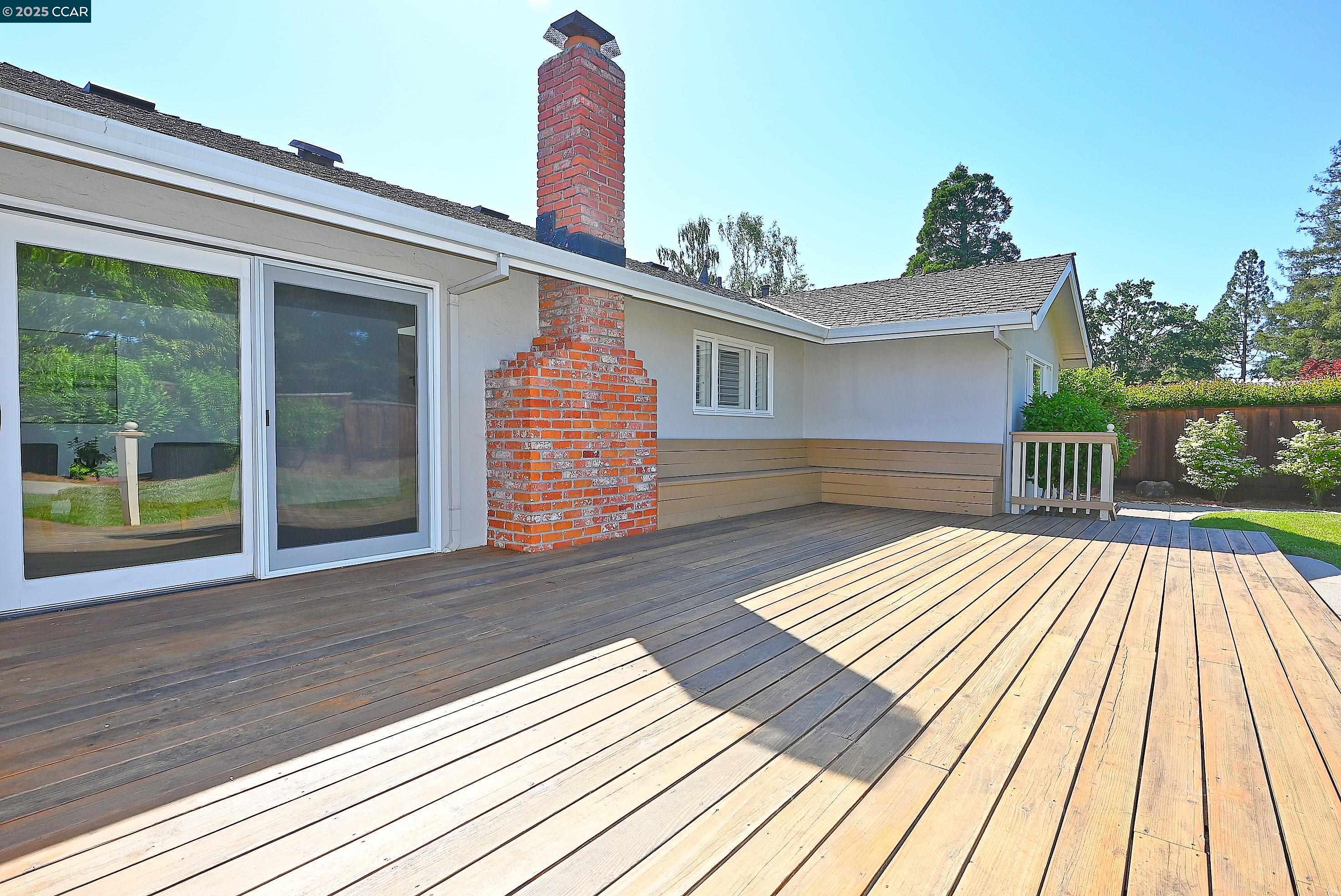 Detail Gallery Image 38 of 48 For 342 Fenway Dr, Walnut Creek,  CA 94598 - 4 Beds | 2 Baths
